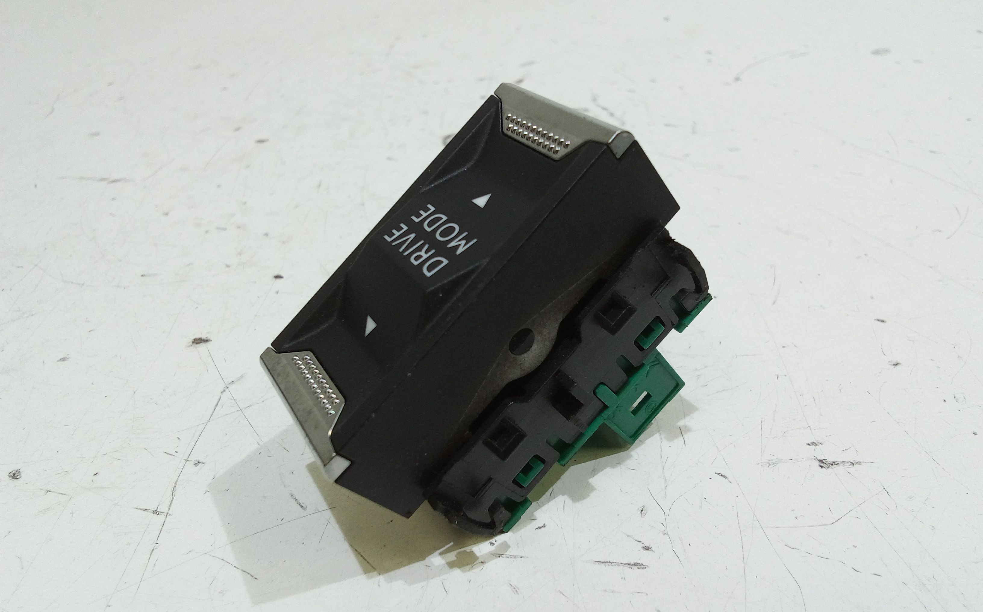 Pulsante modalita  guida PEUGEOT 208 Serie (19>)