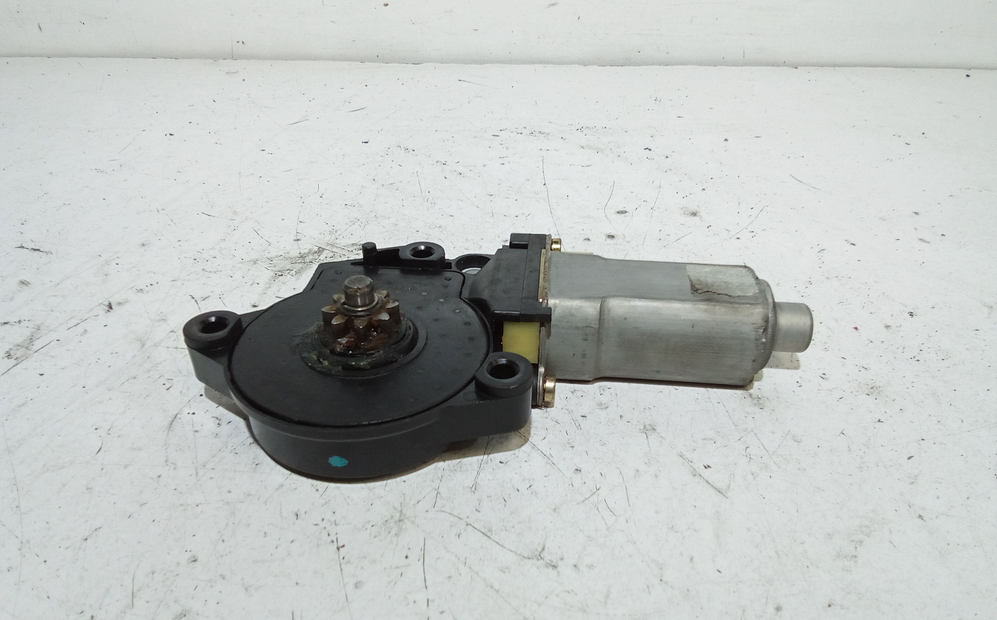 Motorino Alzavetro anteriore Sinistro KIA Sportage Serie (04>10)