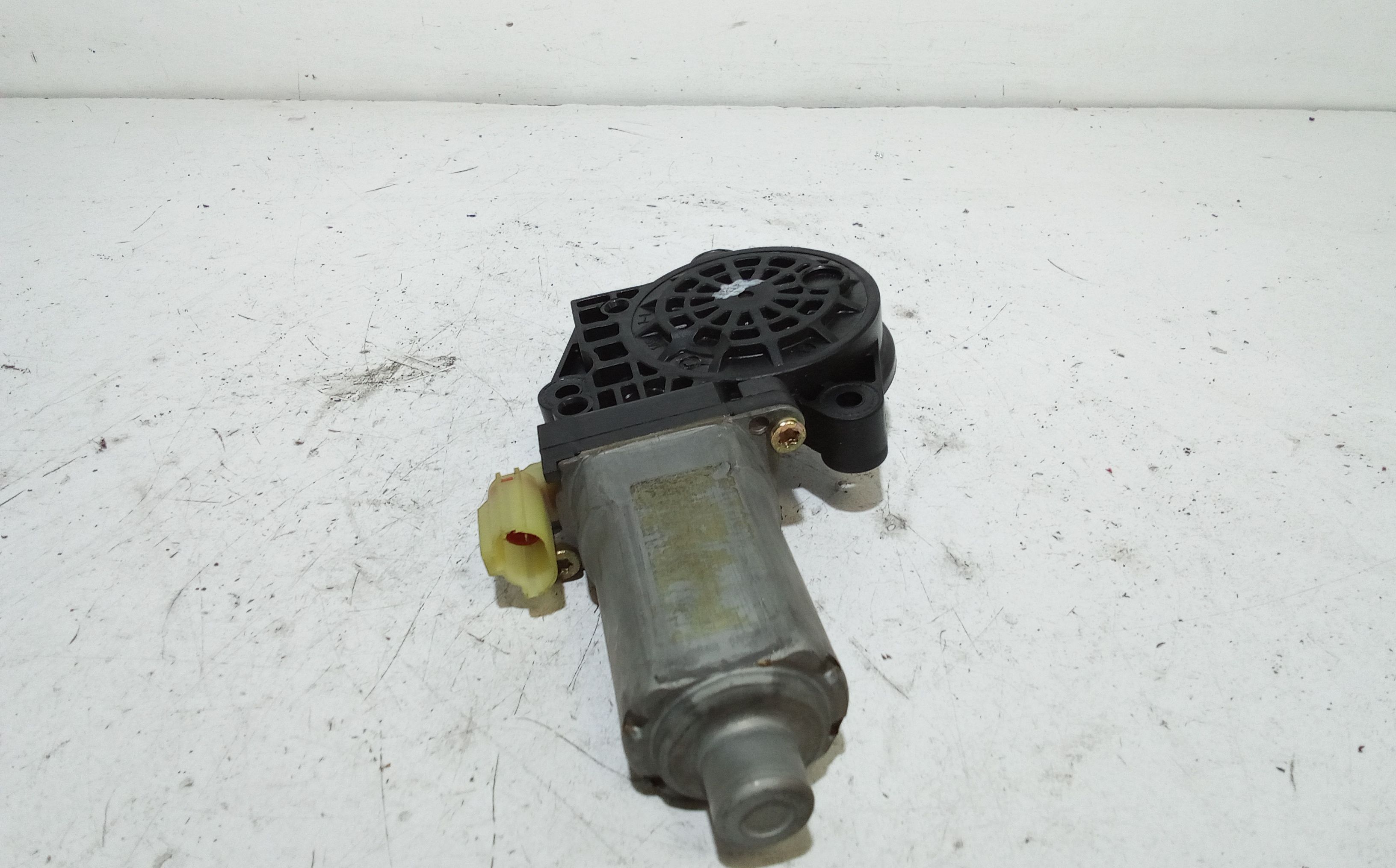 Motorino Alzavetro anteriore Sinistro KIA Sportage Serie (04>10)