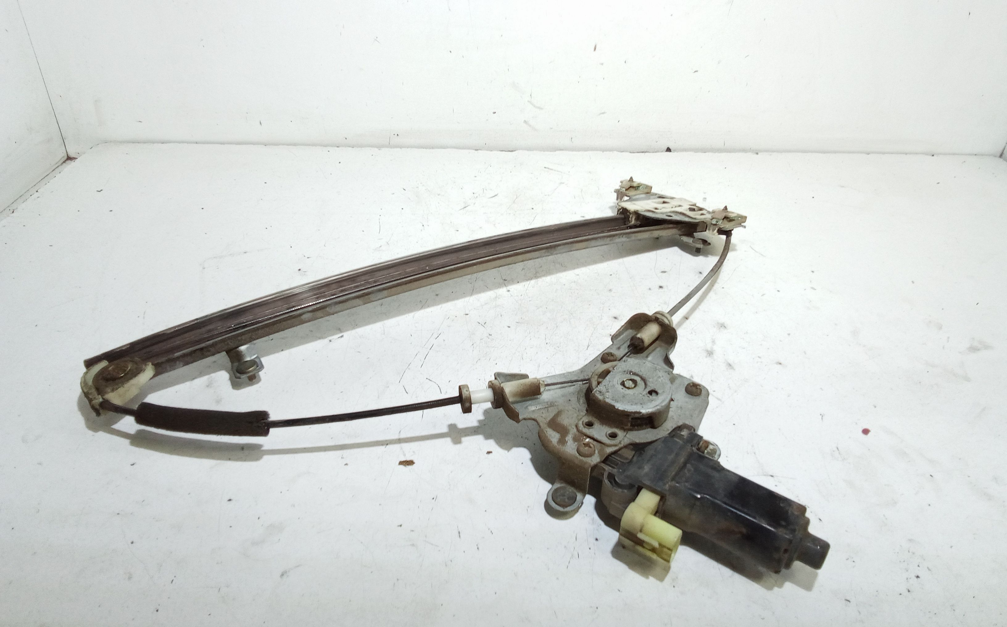 Cremagliera anteriore sinistra Guida HYUNDAI Getz 1 Serie