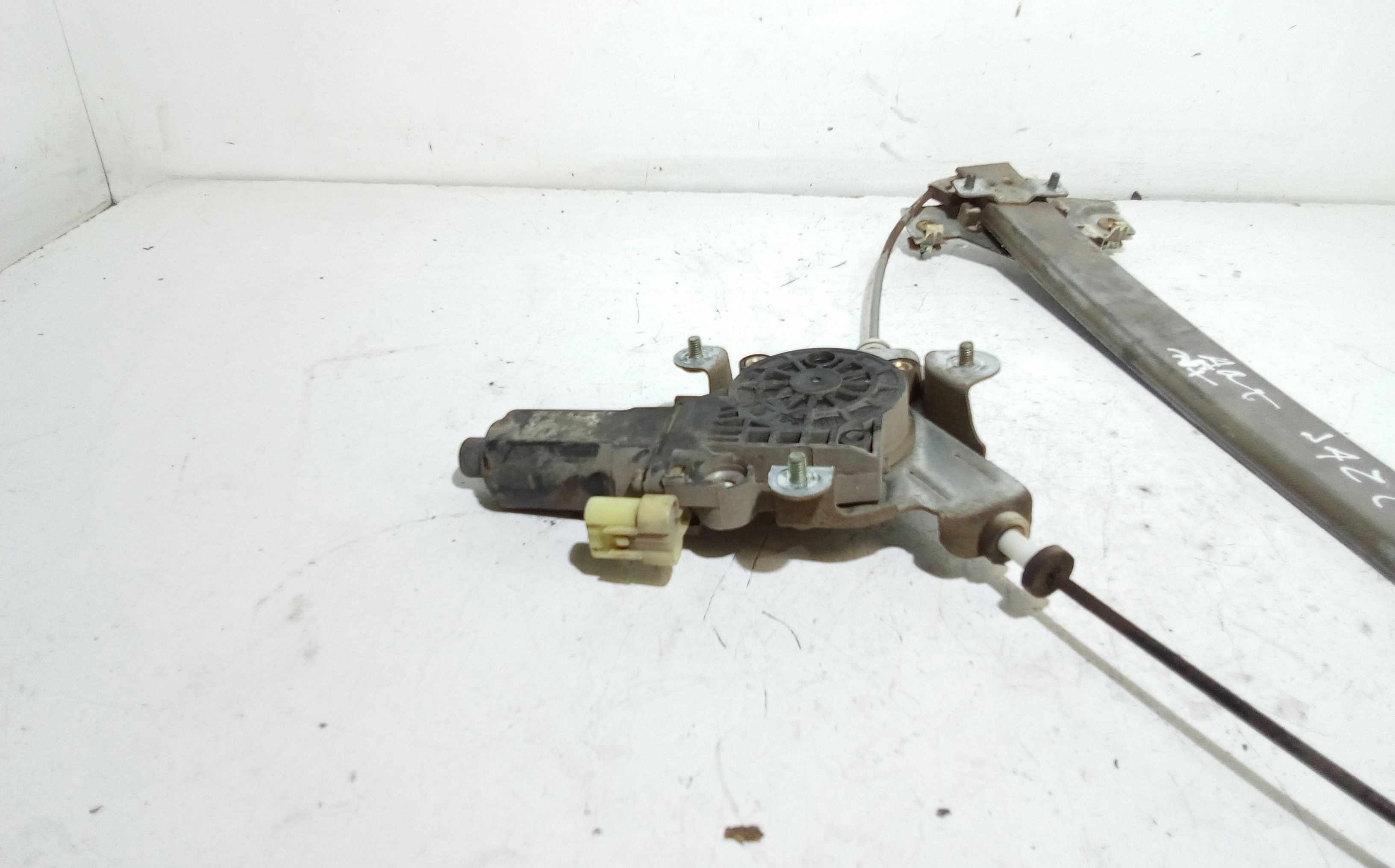 Cremagliera anteriore sinistra Guida HYUNDAI Getz 1 Serie