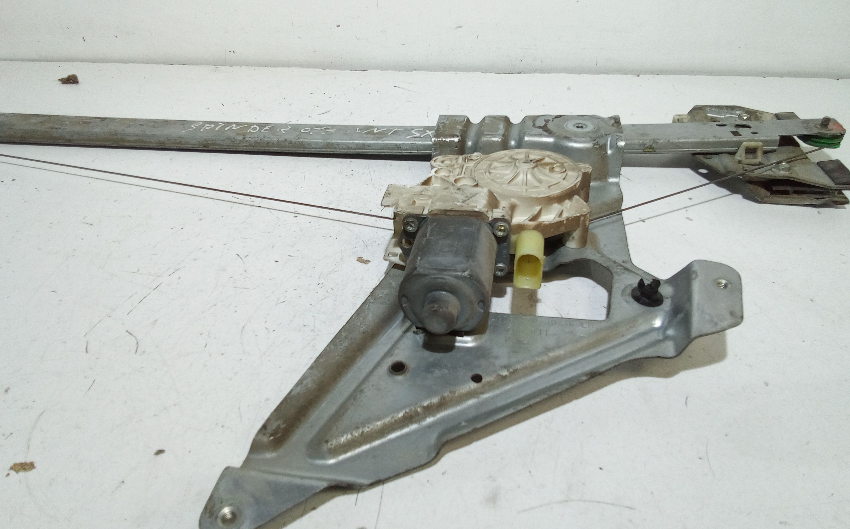 Cremagliera anteriore sinistra Guida MERCEDES Sprinter Serie 310