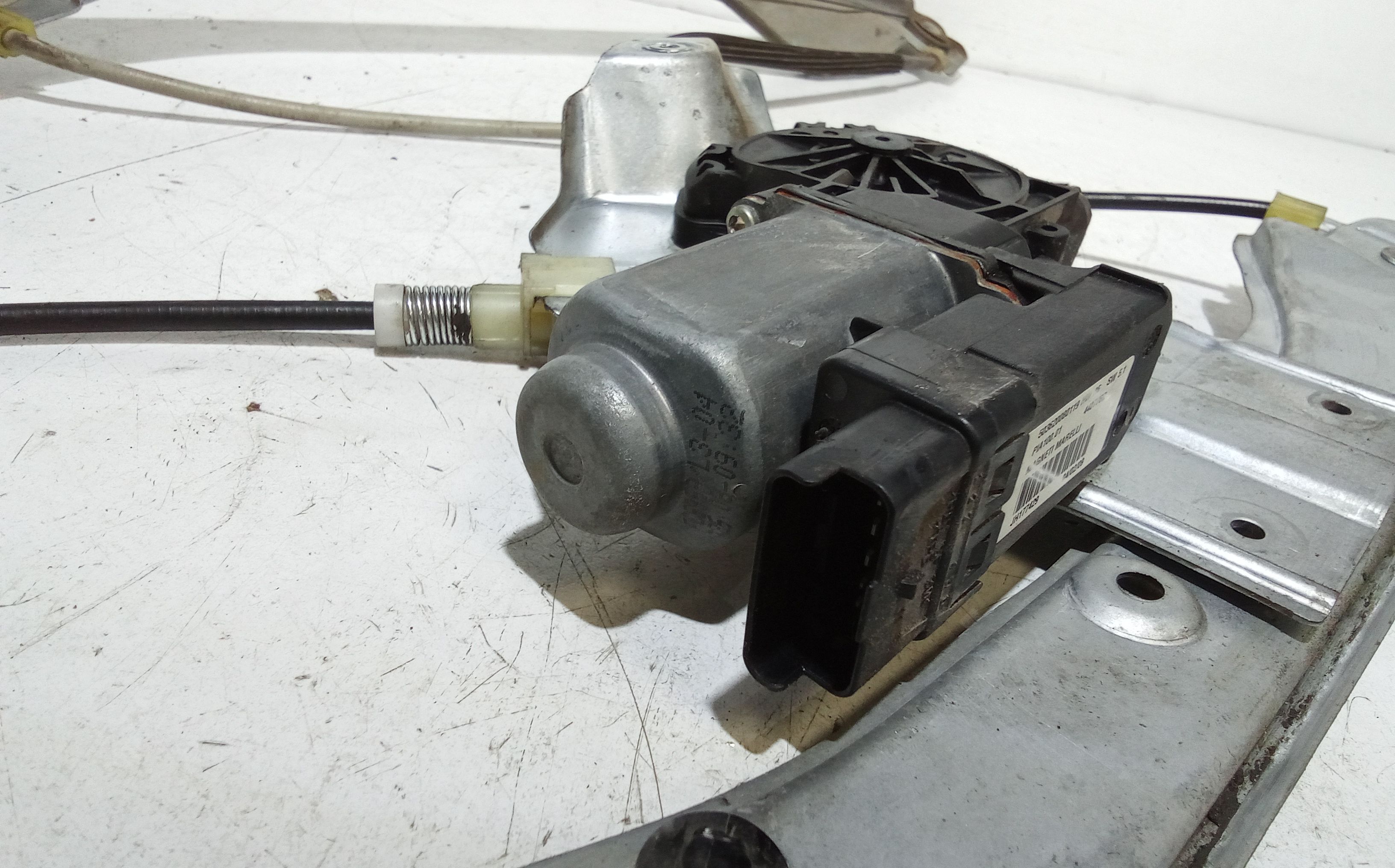 Cremagliera anteriore sinistra Guida RENAULT Clio Serie (04>08)