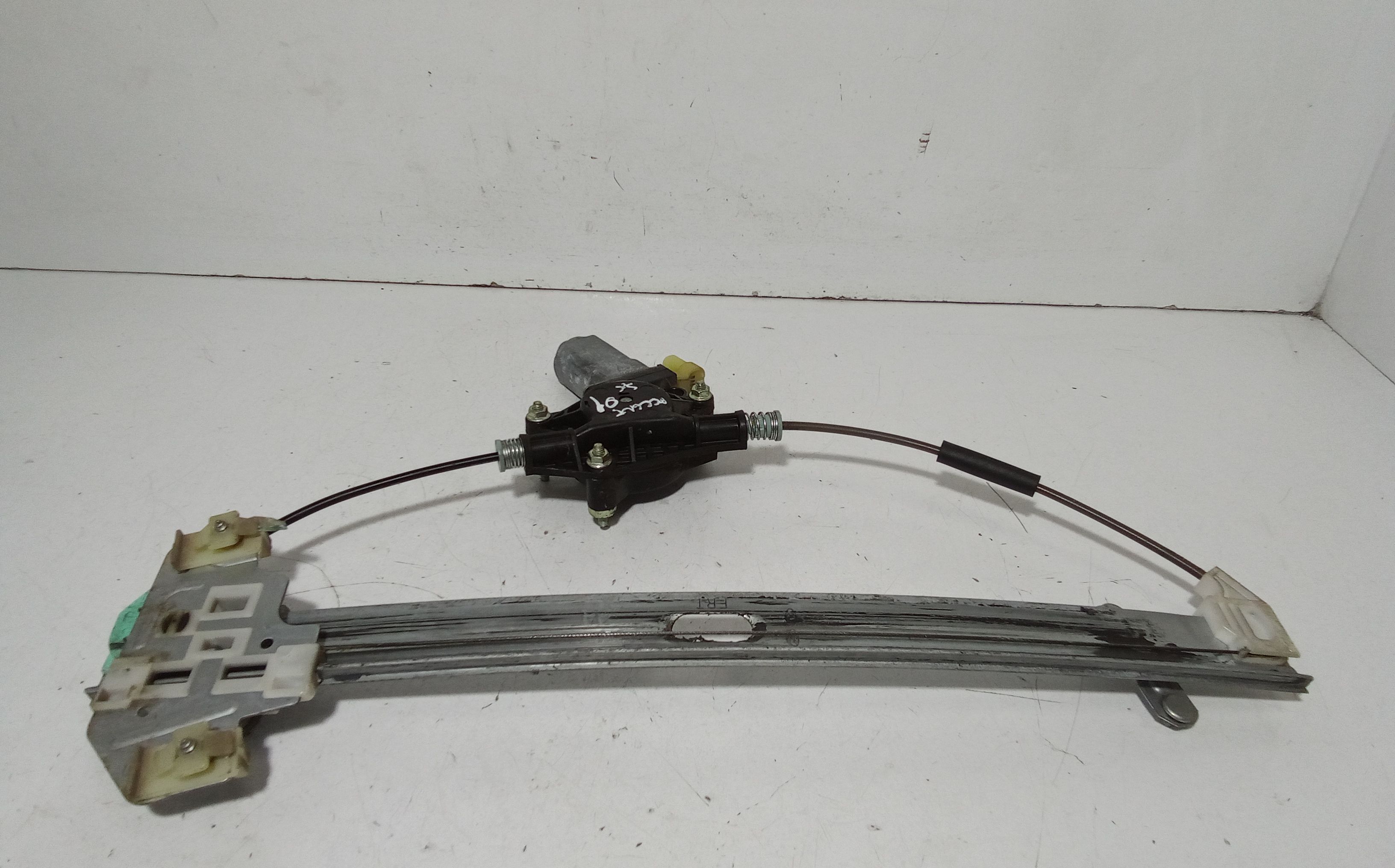 Cremagliera anteriore sinistra Guida HYUNDAI Accent 4 Serie