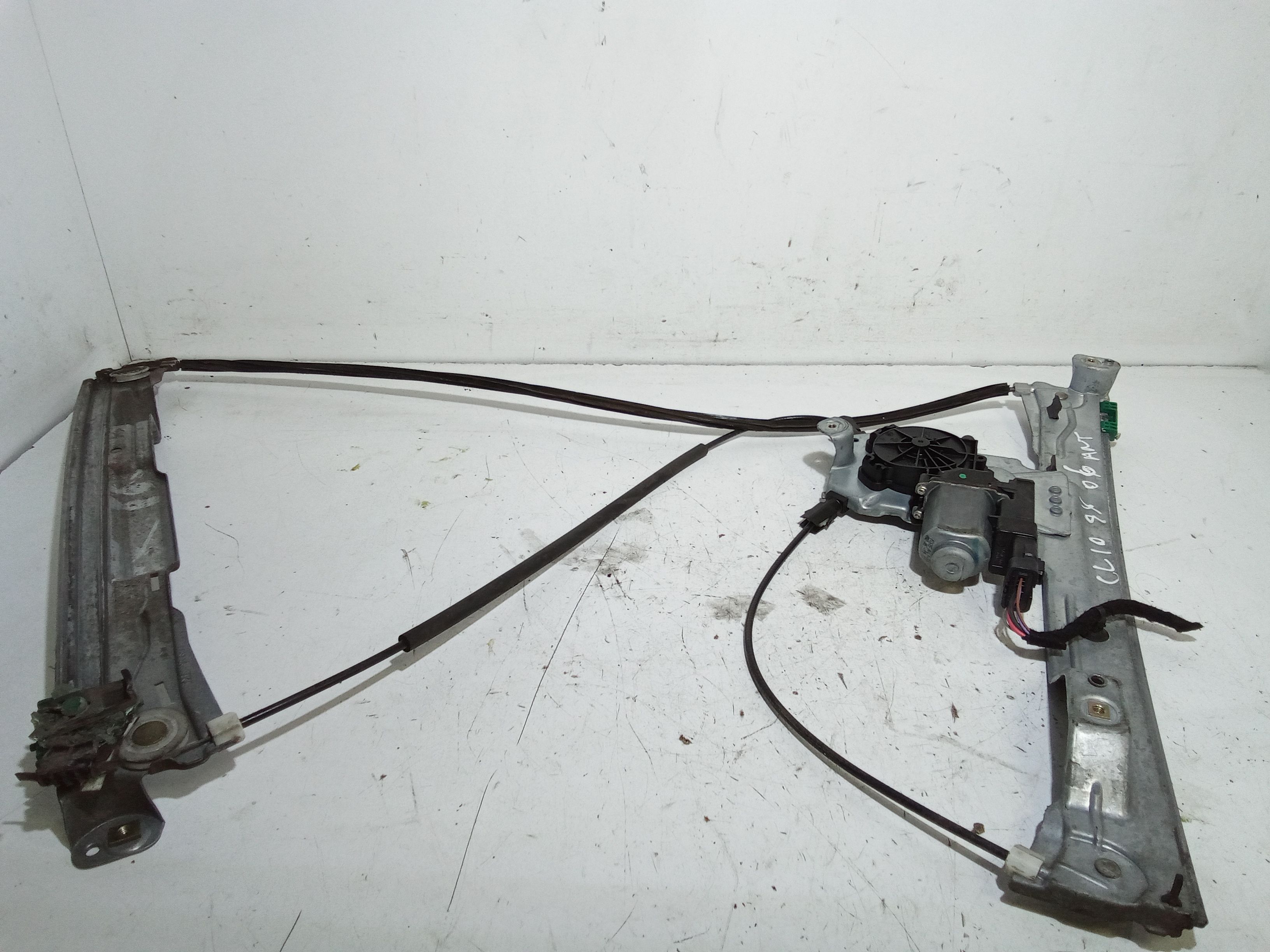 Cremagliera anteriore sinistra Guida RENAULT Clio Serie (04>08)