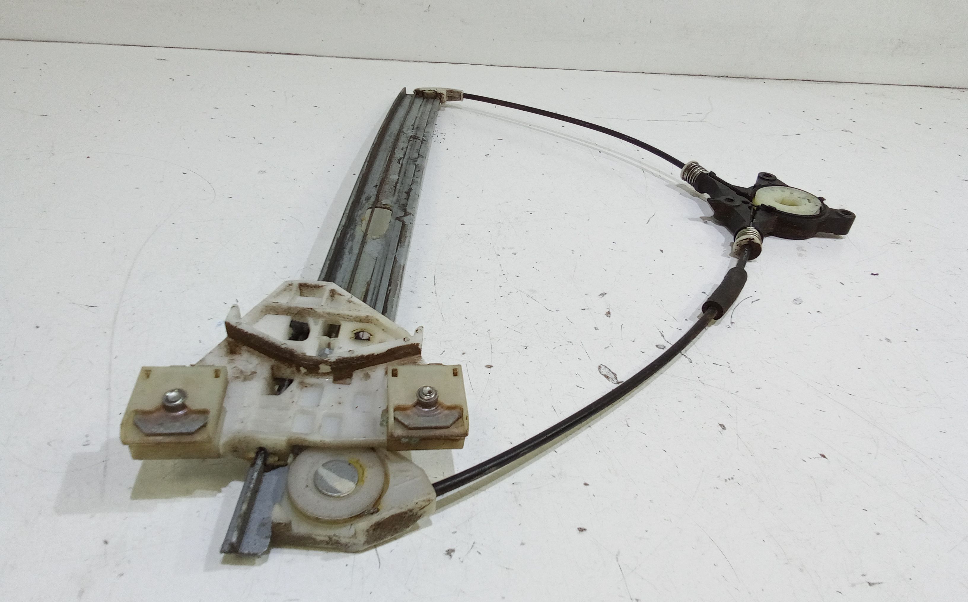 Cremagliera anteriore sinistra Guida MAZDA 3 Berlina Serie (03>09)