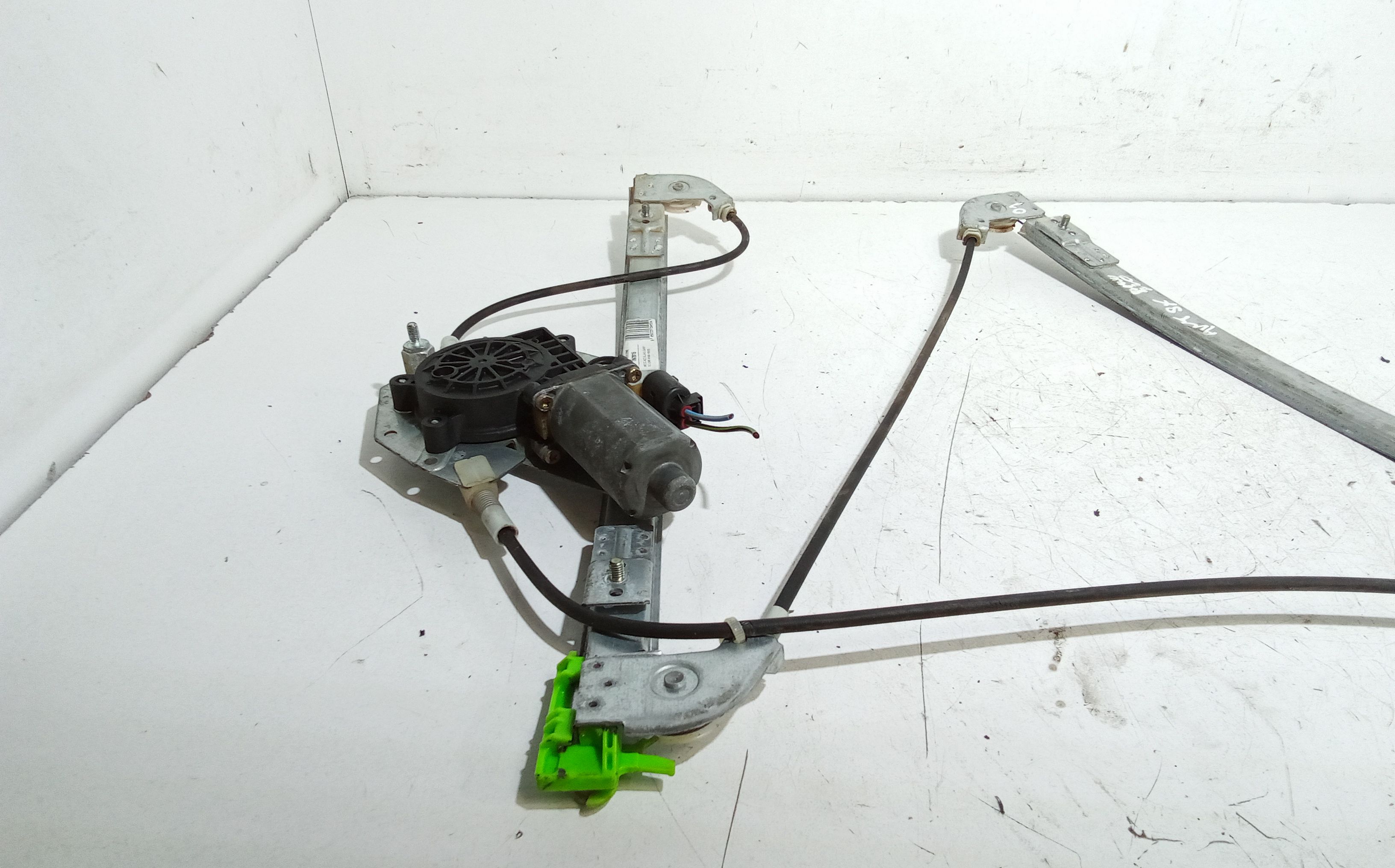 Cremagliera anteriore sinistra Guida BMW Serie 3 E46 Berlina (01>05)