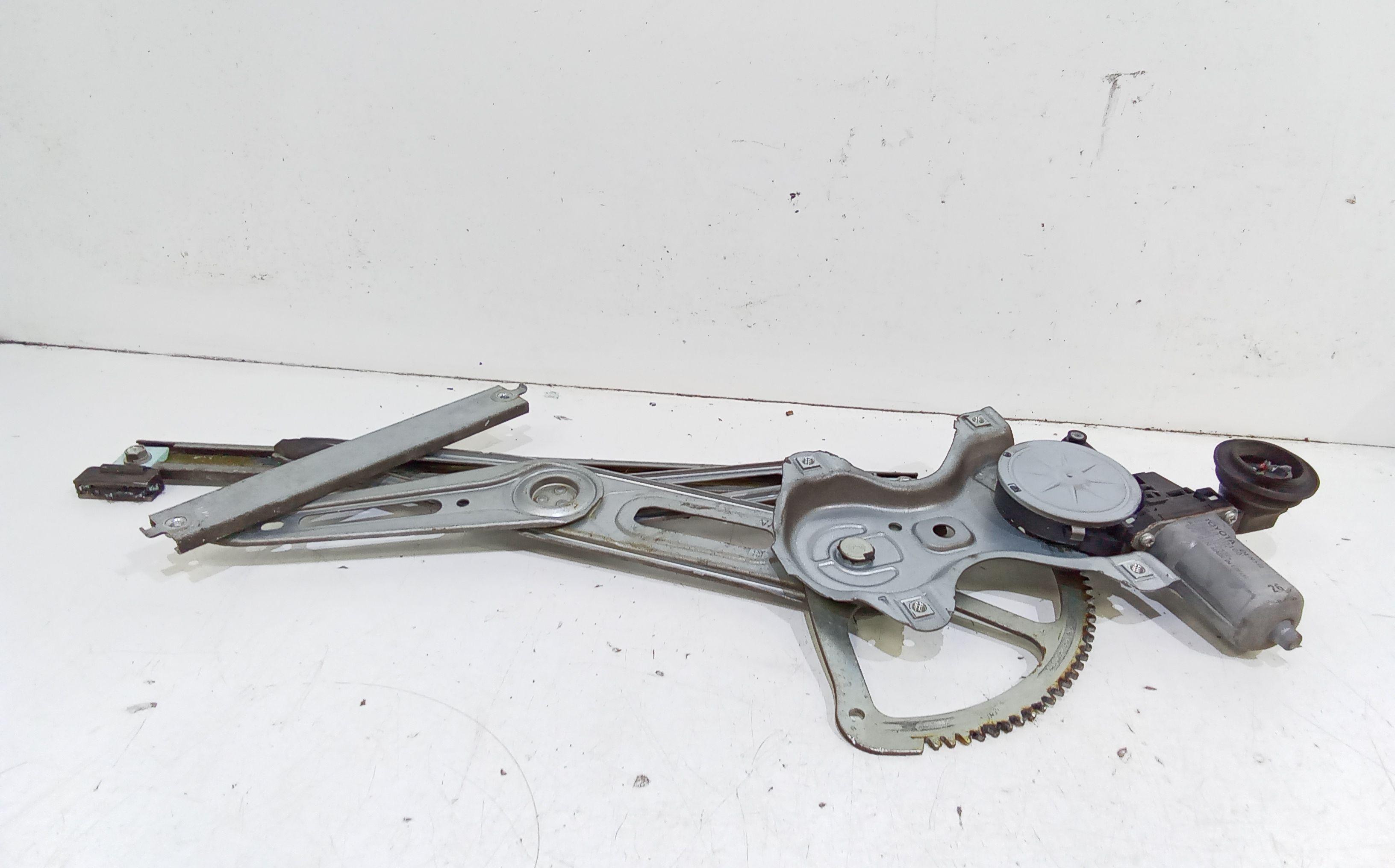 Cremagliera anteriore destra passeggero TOYOTA Yaris Serie (05>08)