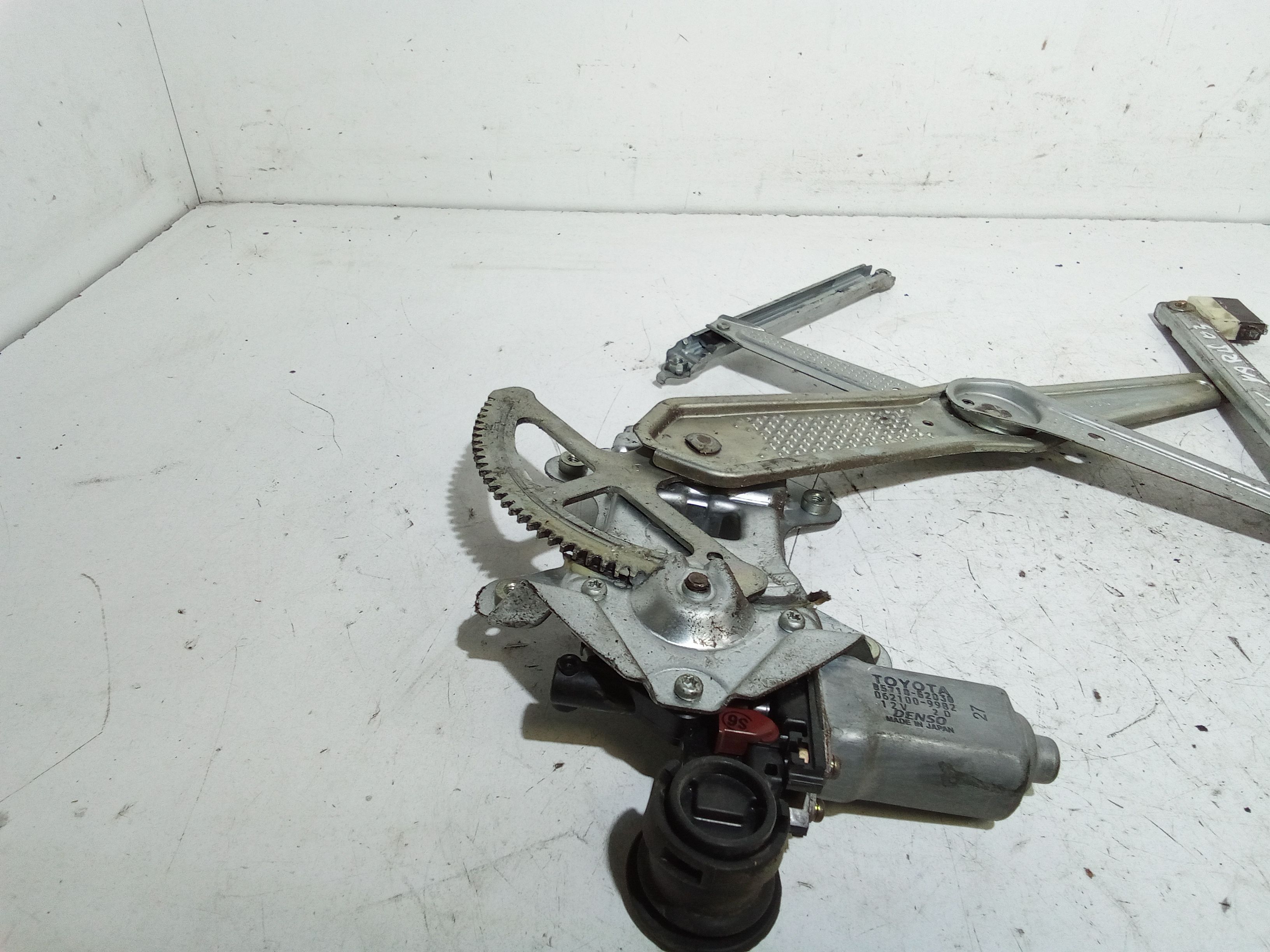 Cremagliera anteriore destra passeggero TOYOTA Yaris Serie (03>05)