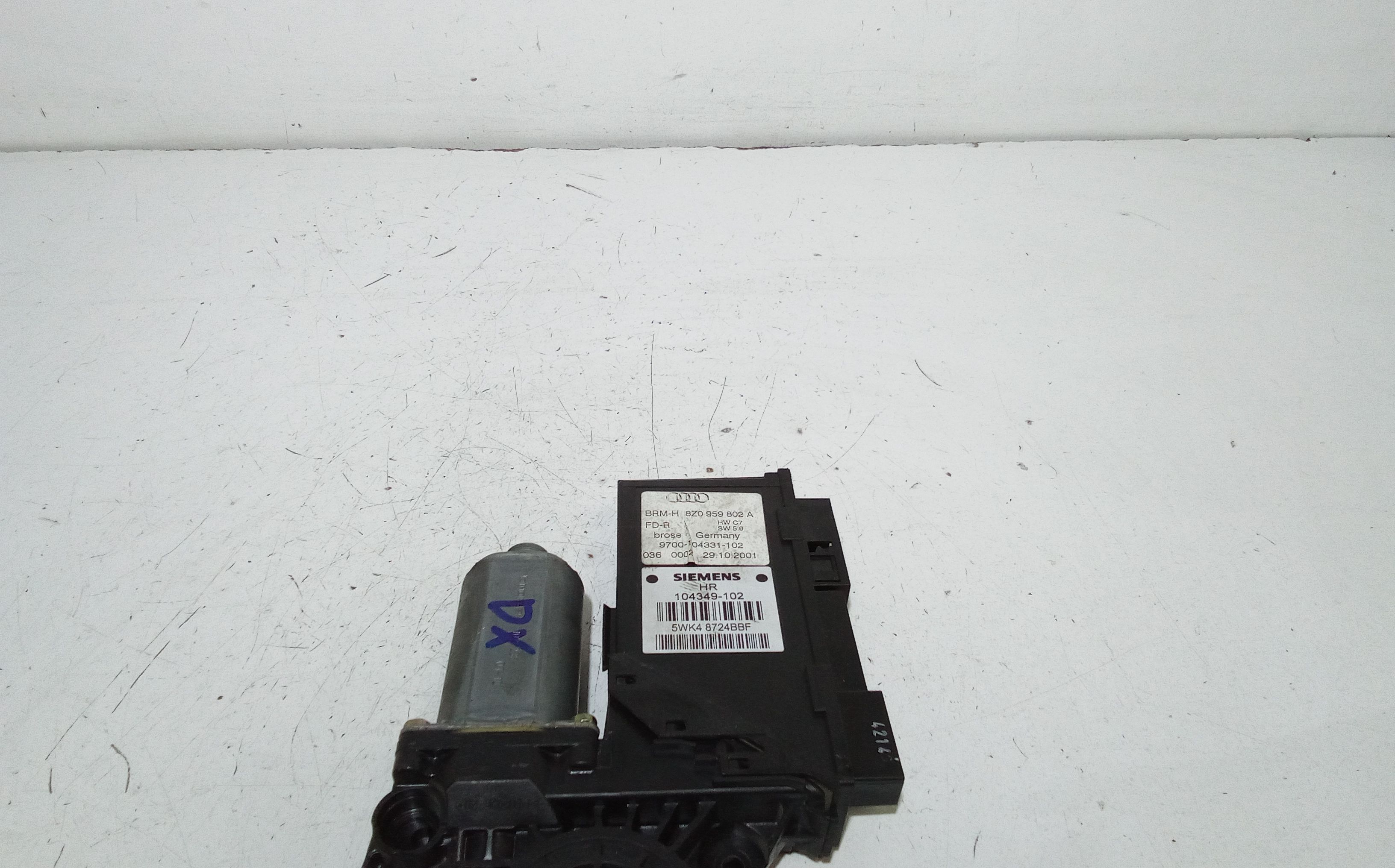 Motorino Alzavetro anteriore destra AUDI A2 Serie (8Z0) (00>05)