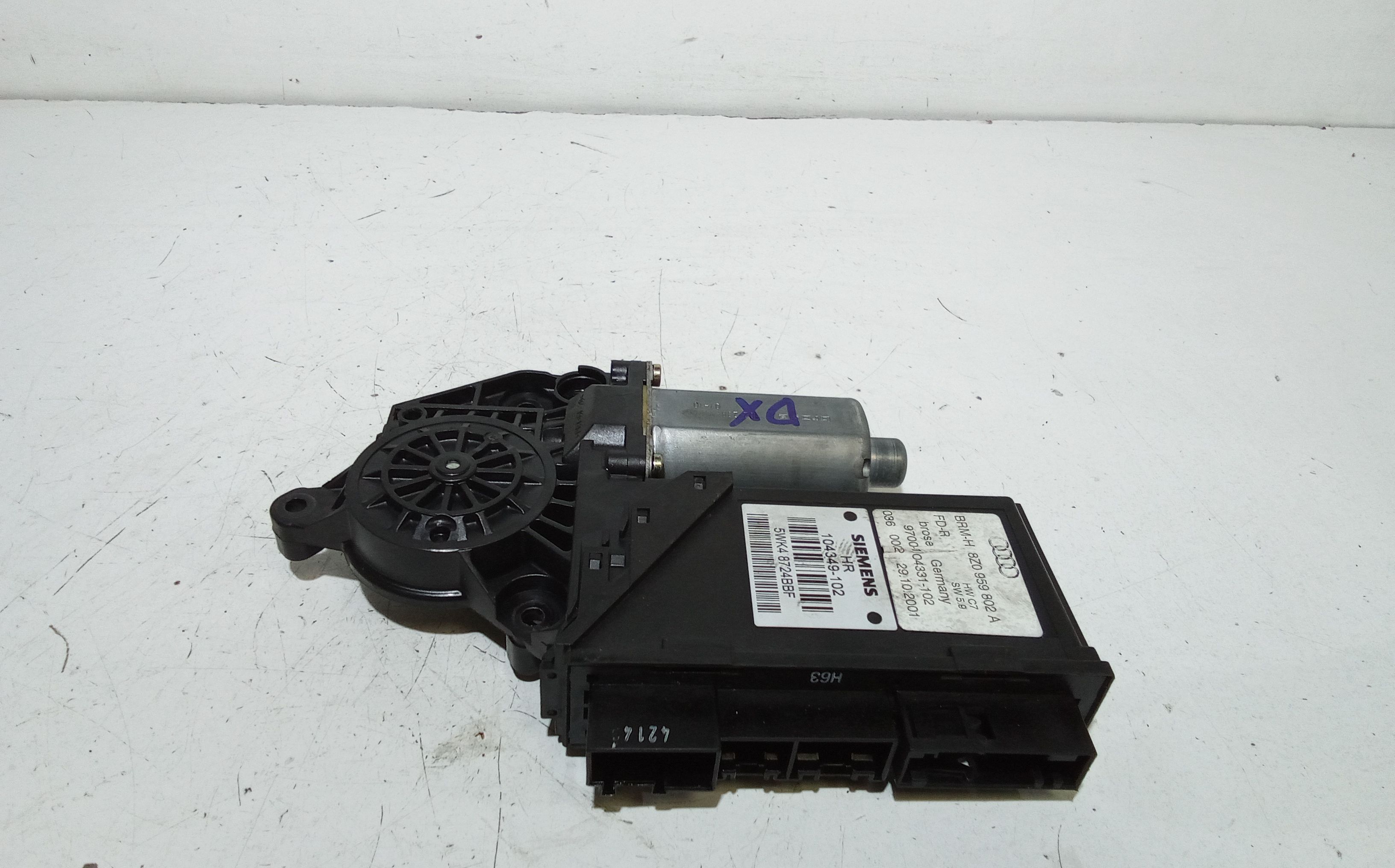 Motorino Alzavetro anteriore destra AUDI A2 Serie (8Z0) (00>05)