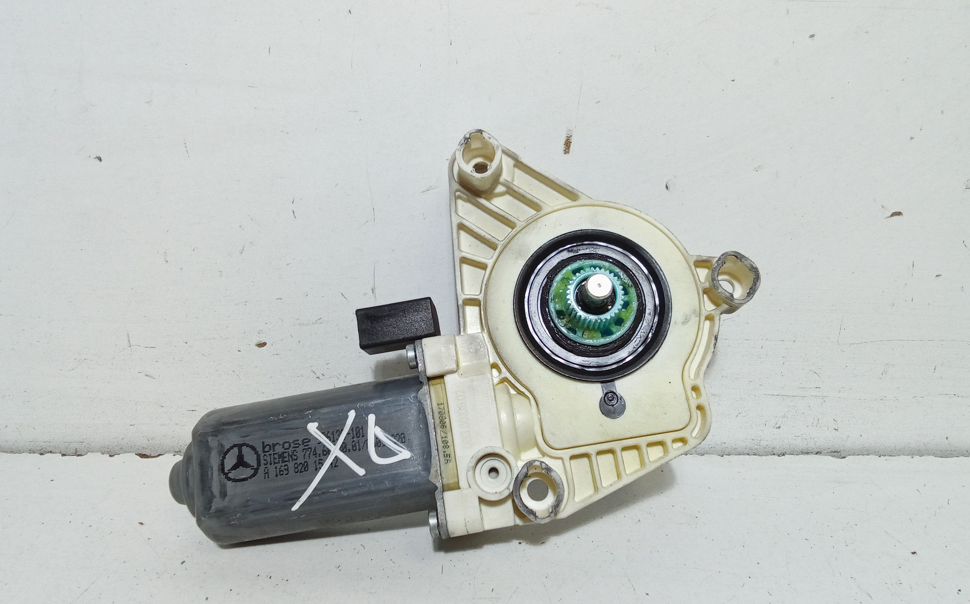 Motorino Alzavetro anteriore destra MERCEDES Classe A W169 4 Serie