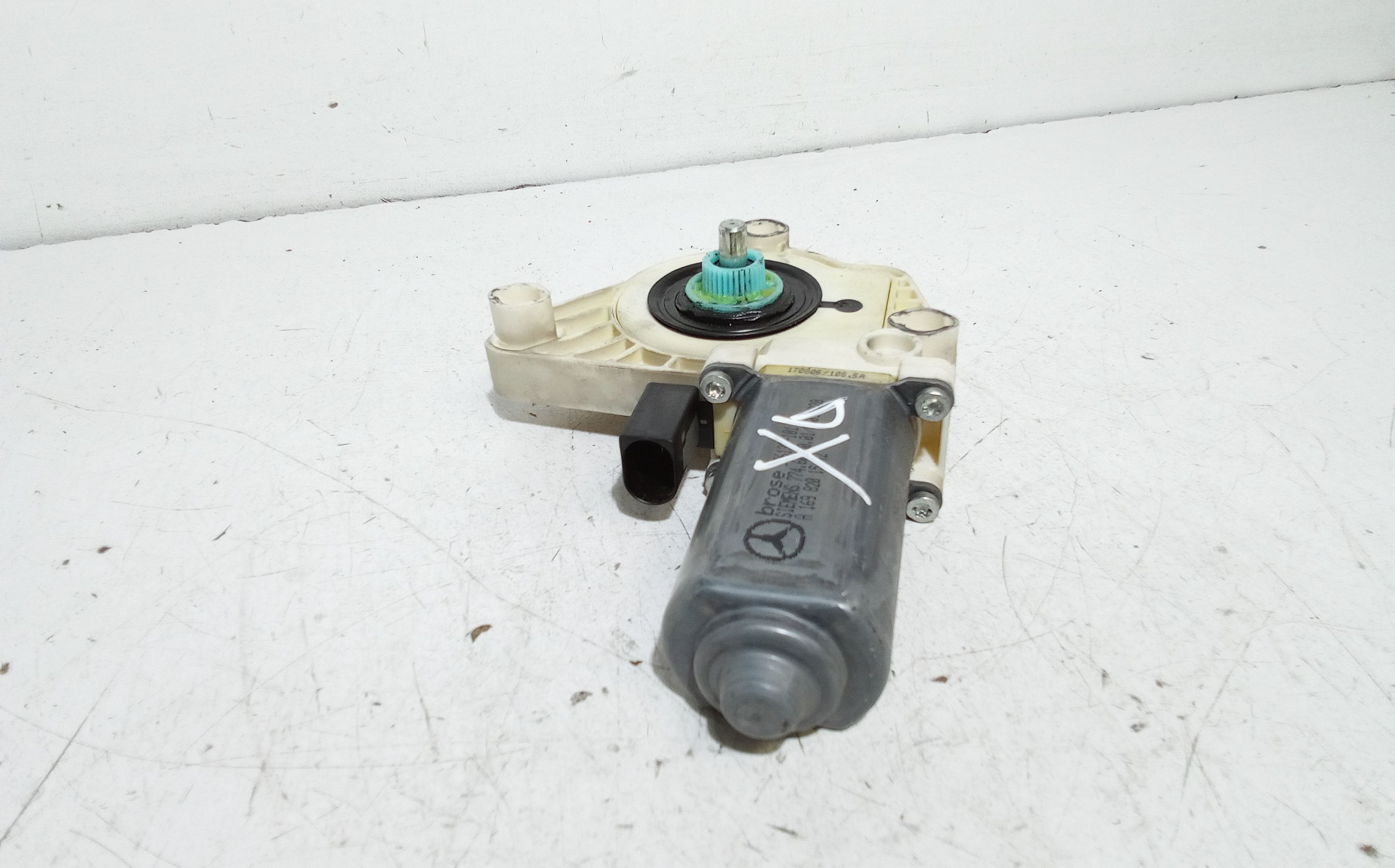 Motorino Alzavetro anteriore destra MERCEDES Classe A W169 4 Serie