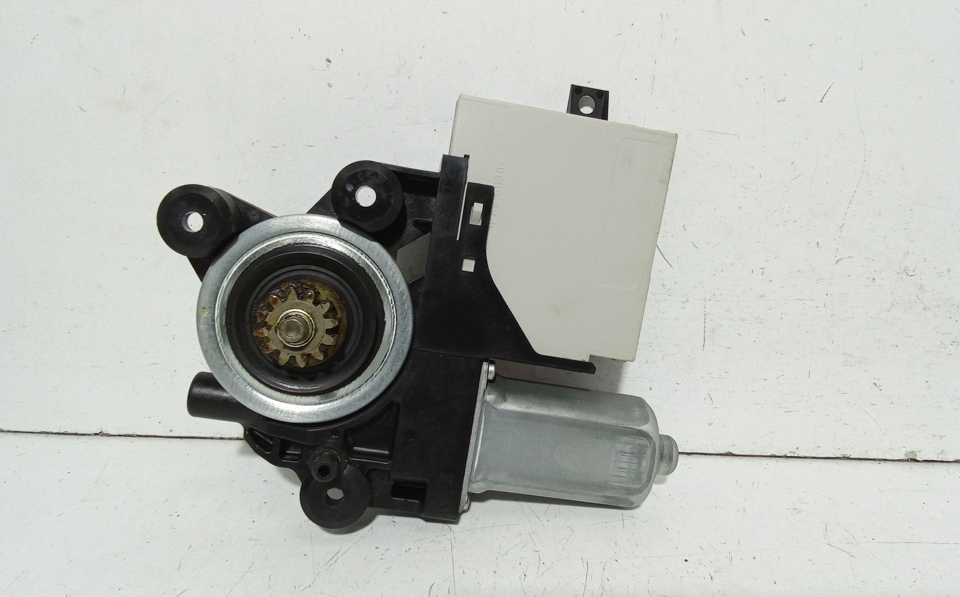 Motorino Alzavetro anteriore destra FORD C - Max Serie (07>10)