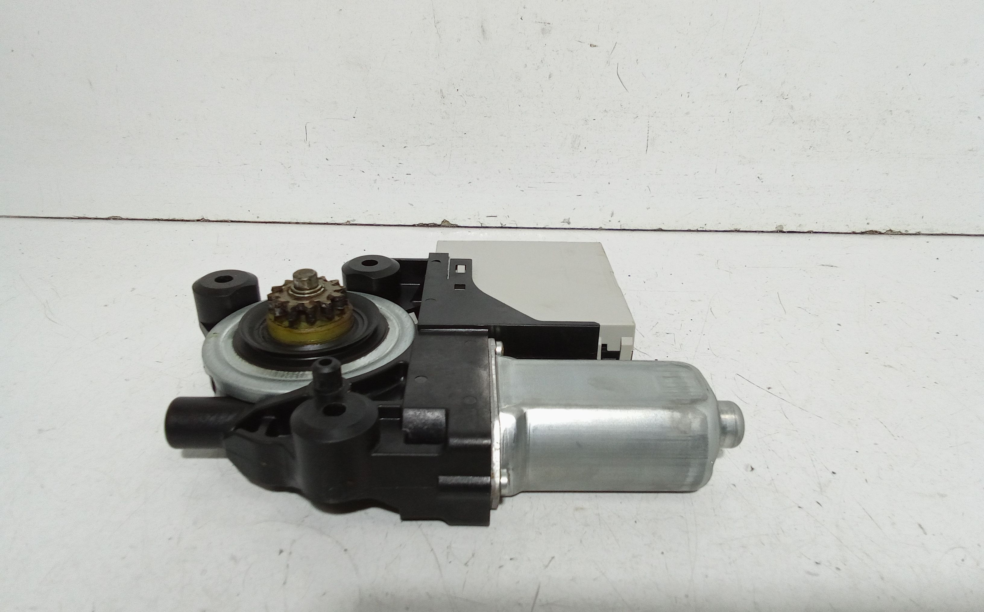 Motorino Alzavetro anteriore destra FORD C - Max Serie (07>10)