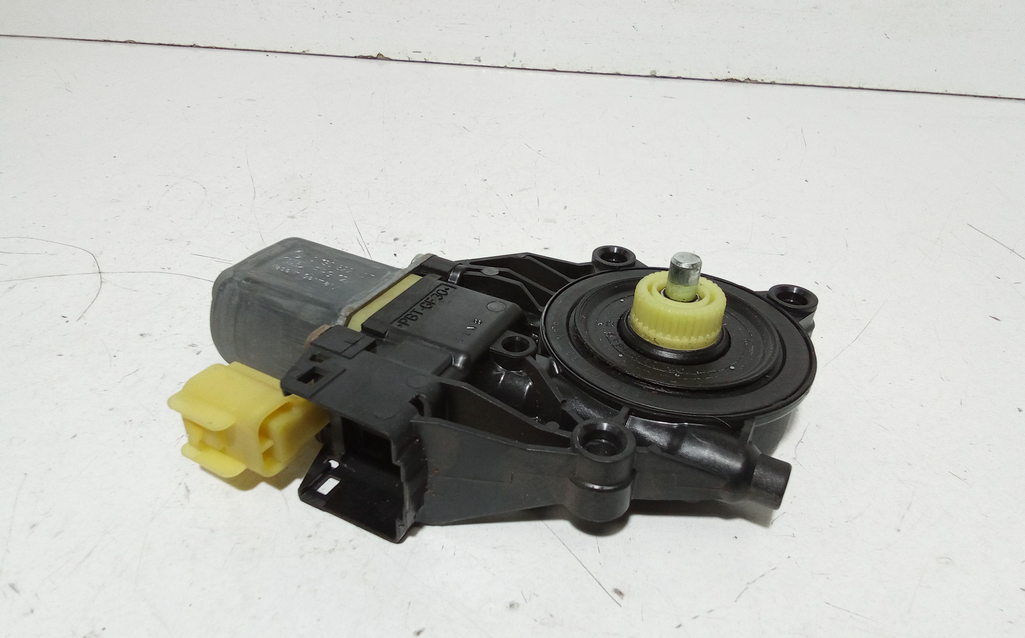 Motorino Alzavetro anteriore destra FORD Fiesta 6 Serie