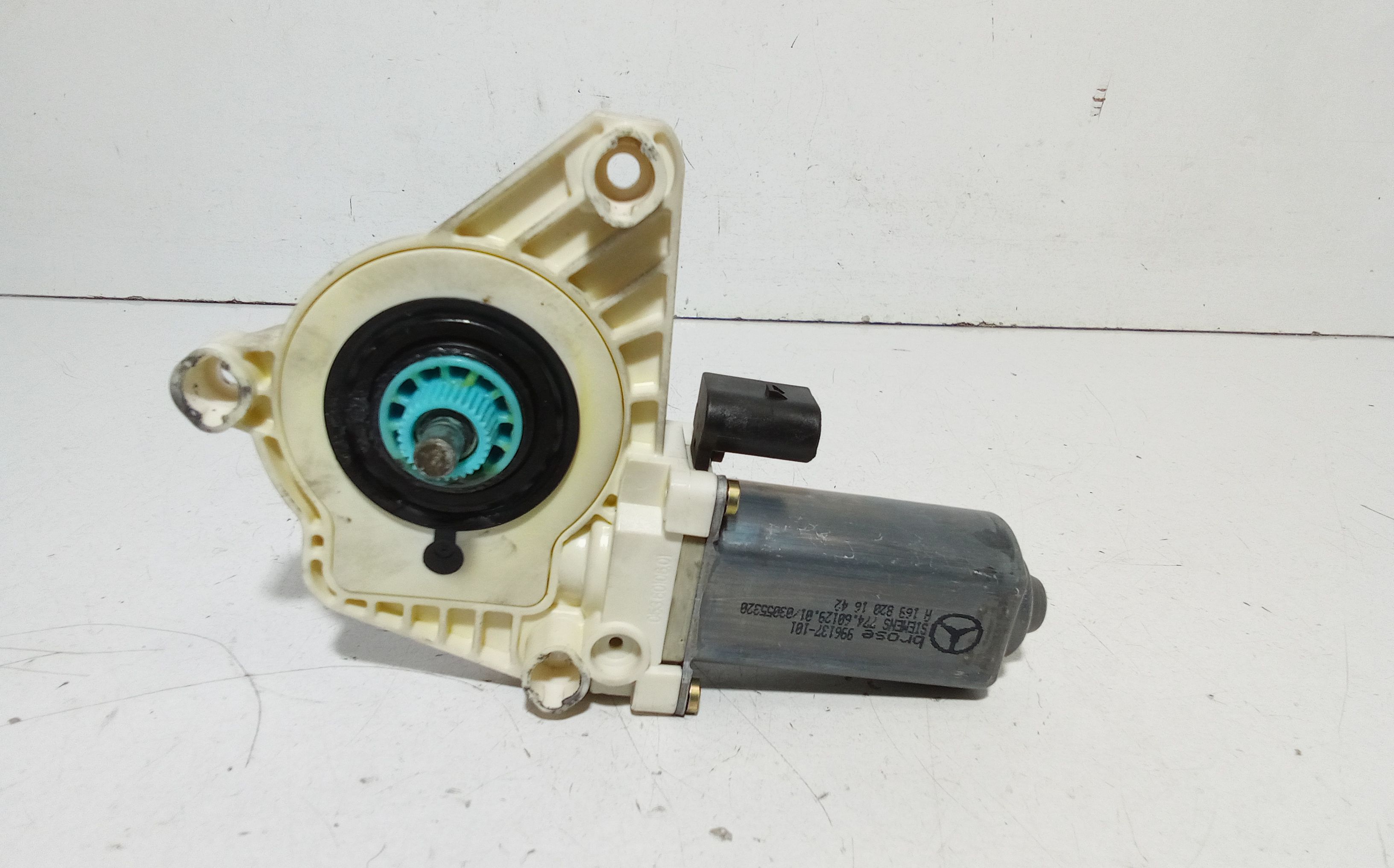 Motorino Alzavetro anteriore destra MERCEDES Classe B W245 1 Serie