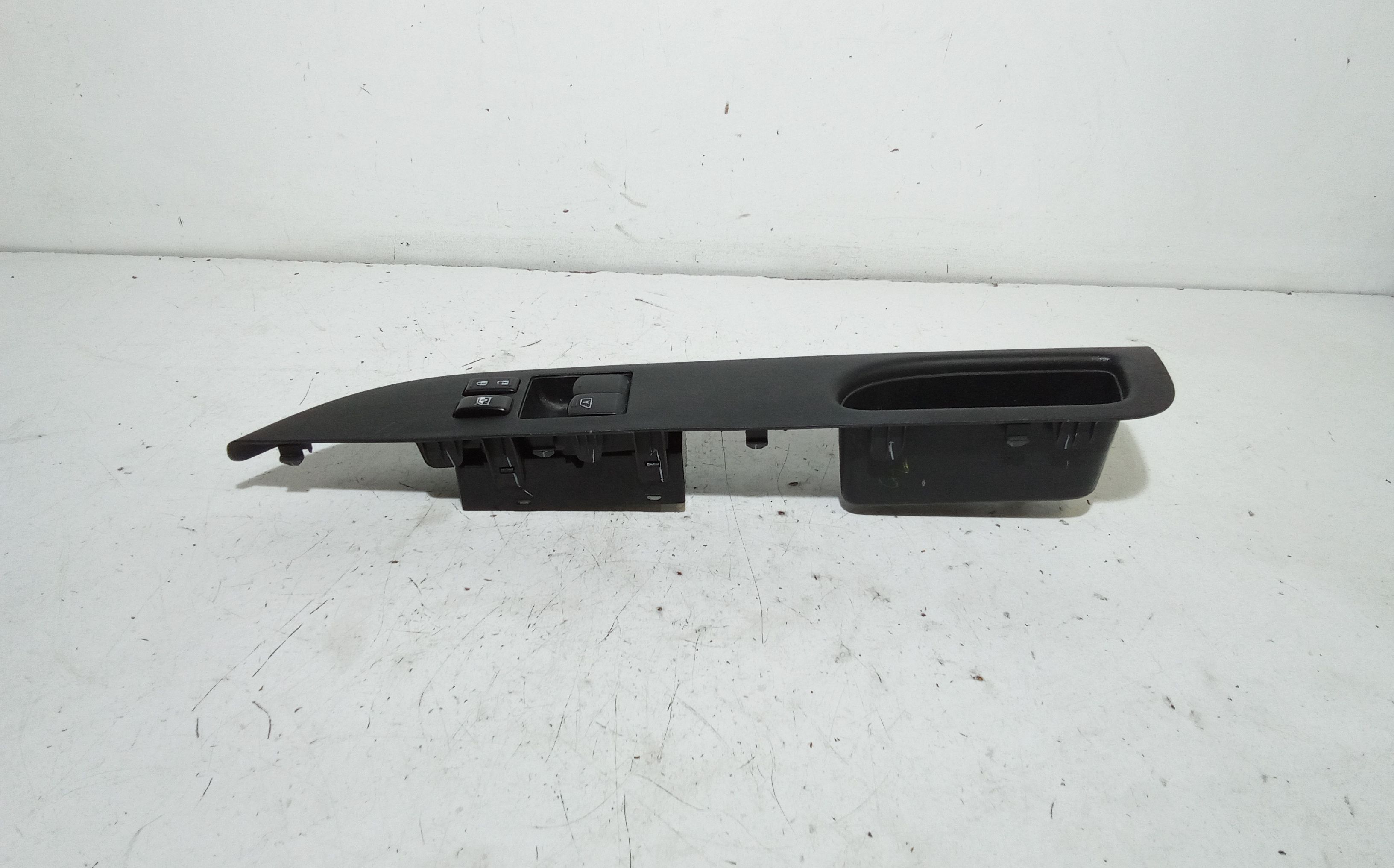 Pulsantiera anteriore sinistra Guida NISSAN Micra 7 Serie