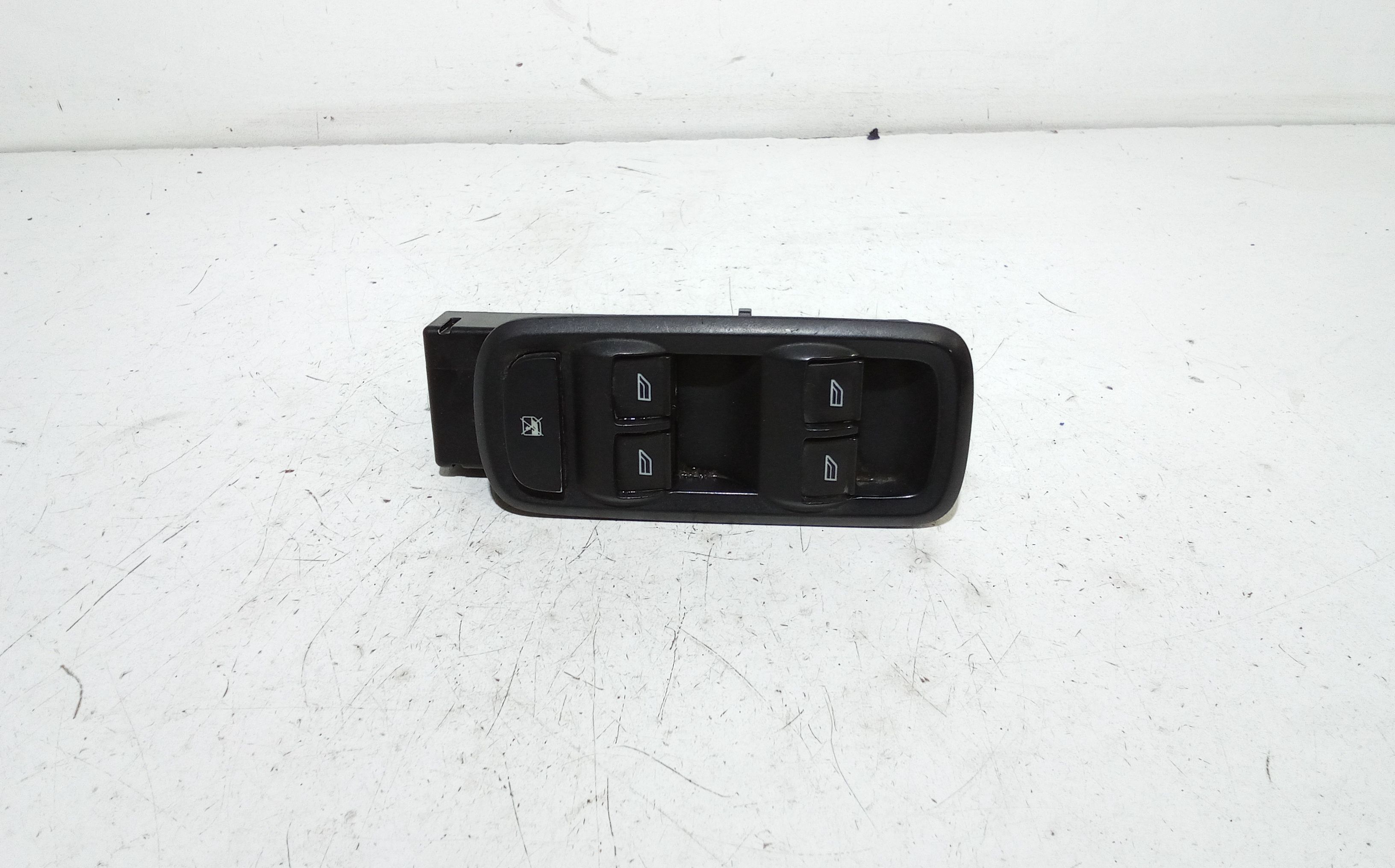 Pulsantiera anteriore sinistra Guida FORD Fiesta 6 Serie