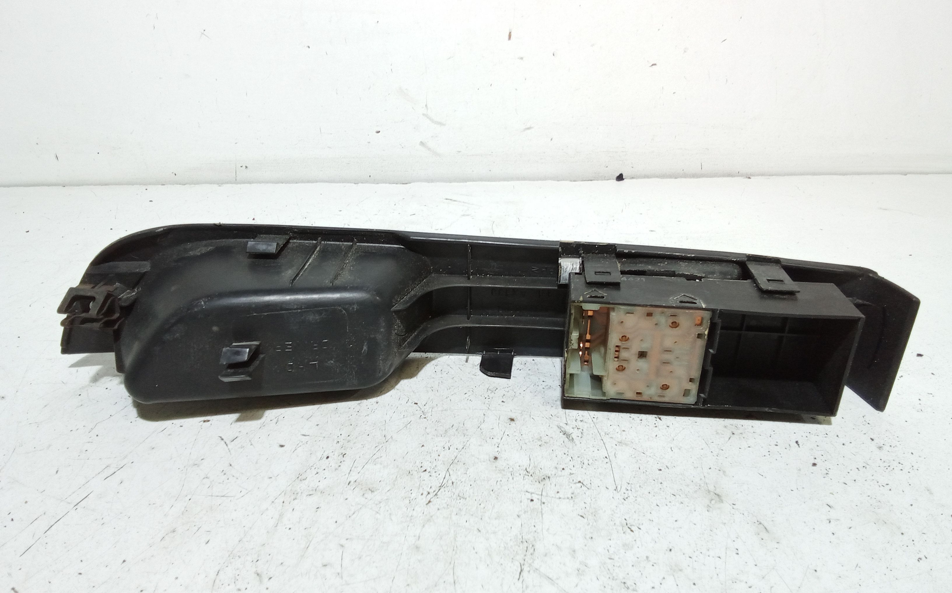 Pulsantiera anteriore sinistra Guida NISSAN Micra 3 Serie