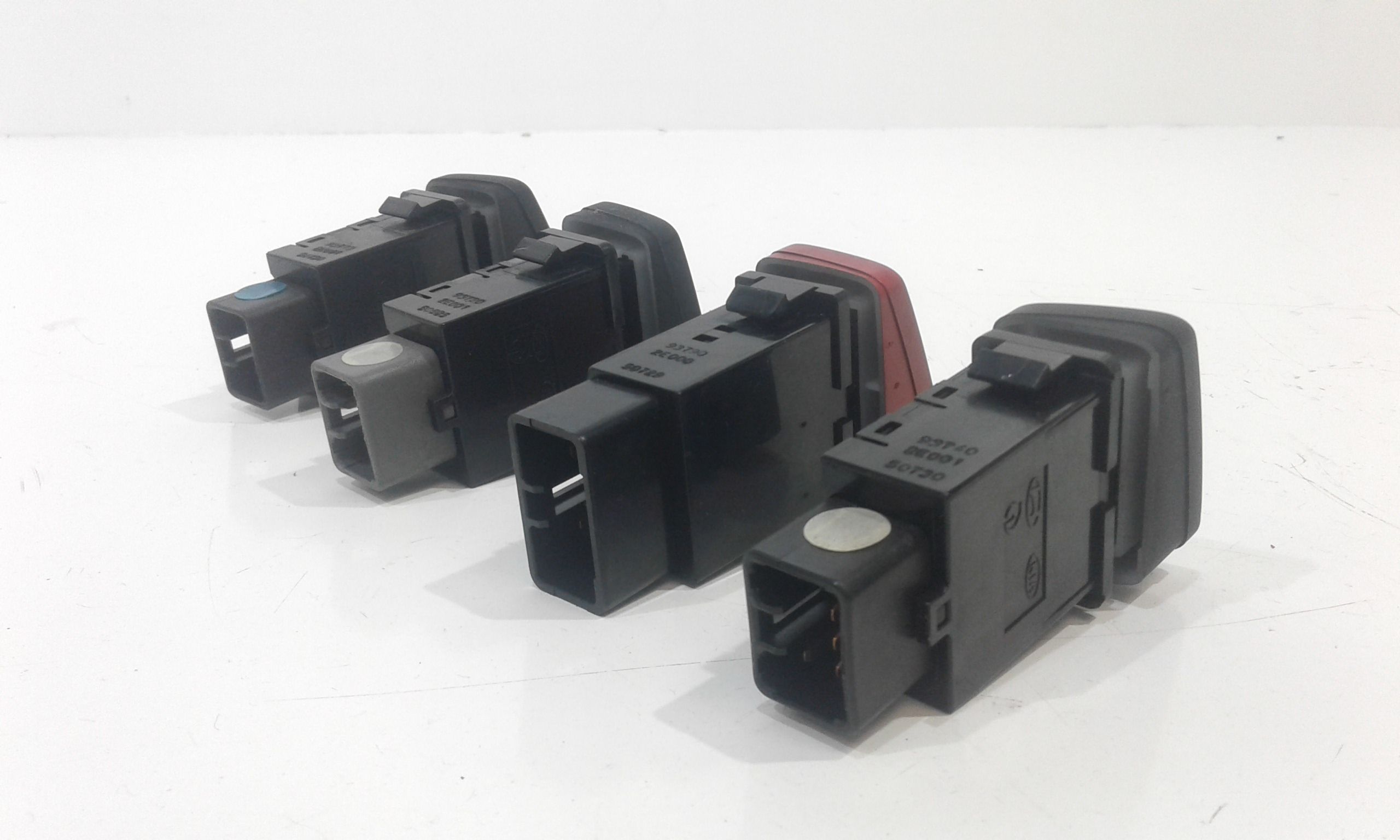 Pulsantiera Centrale HYUNDAI Tucson  Serie (04>09)