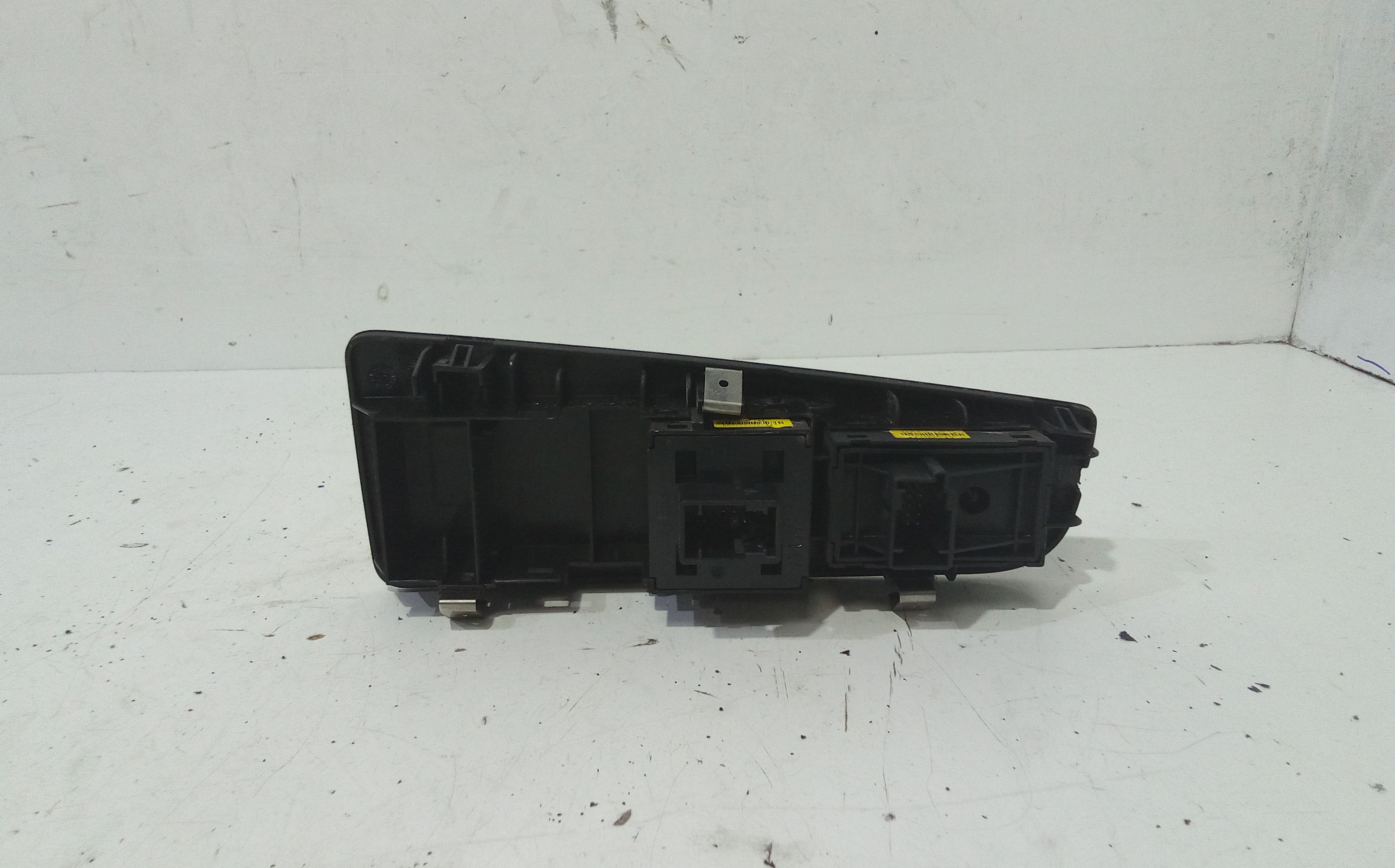 Pulsantiera anteriore sinistra Guida FIAT Bravo 2 Serie