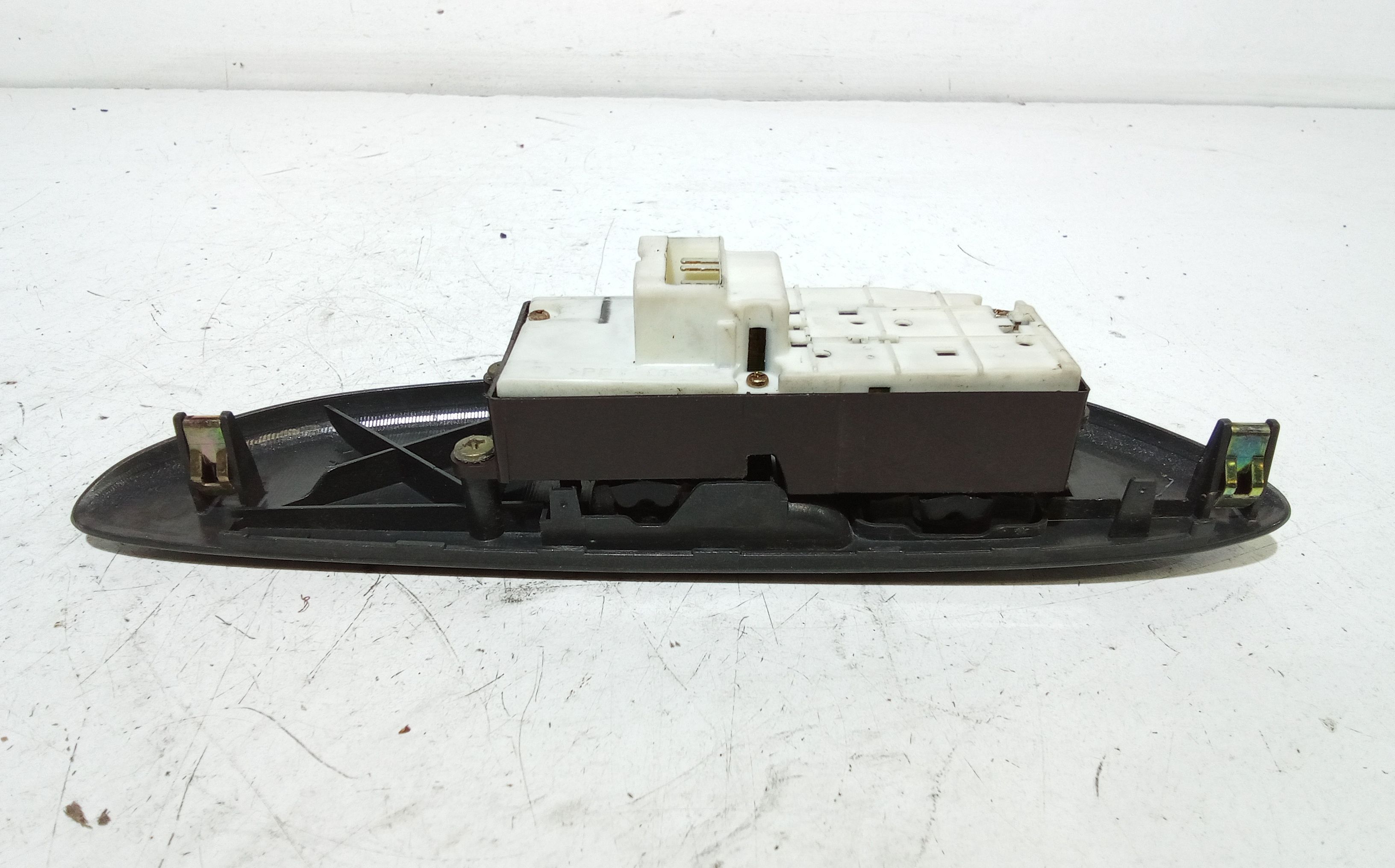 Pulsantiera anteriore sinistra Guida TOYOTA Yaris Serie (99>03)