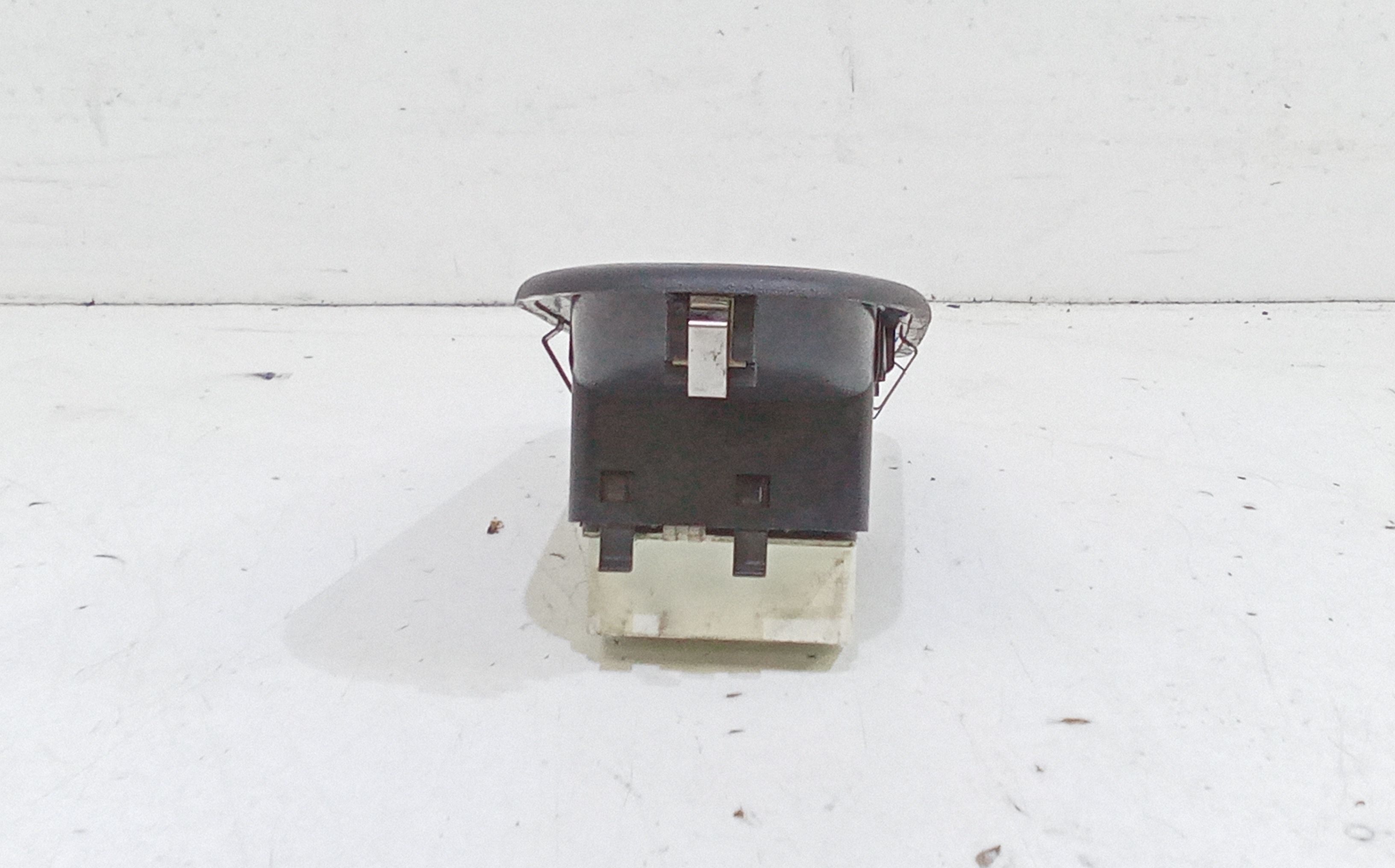 Pulsantiera anteriore sinistra Guida RENAULT Clio Serie (04>08)