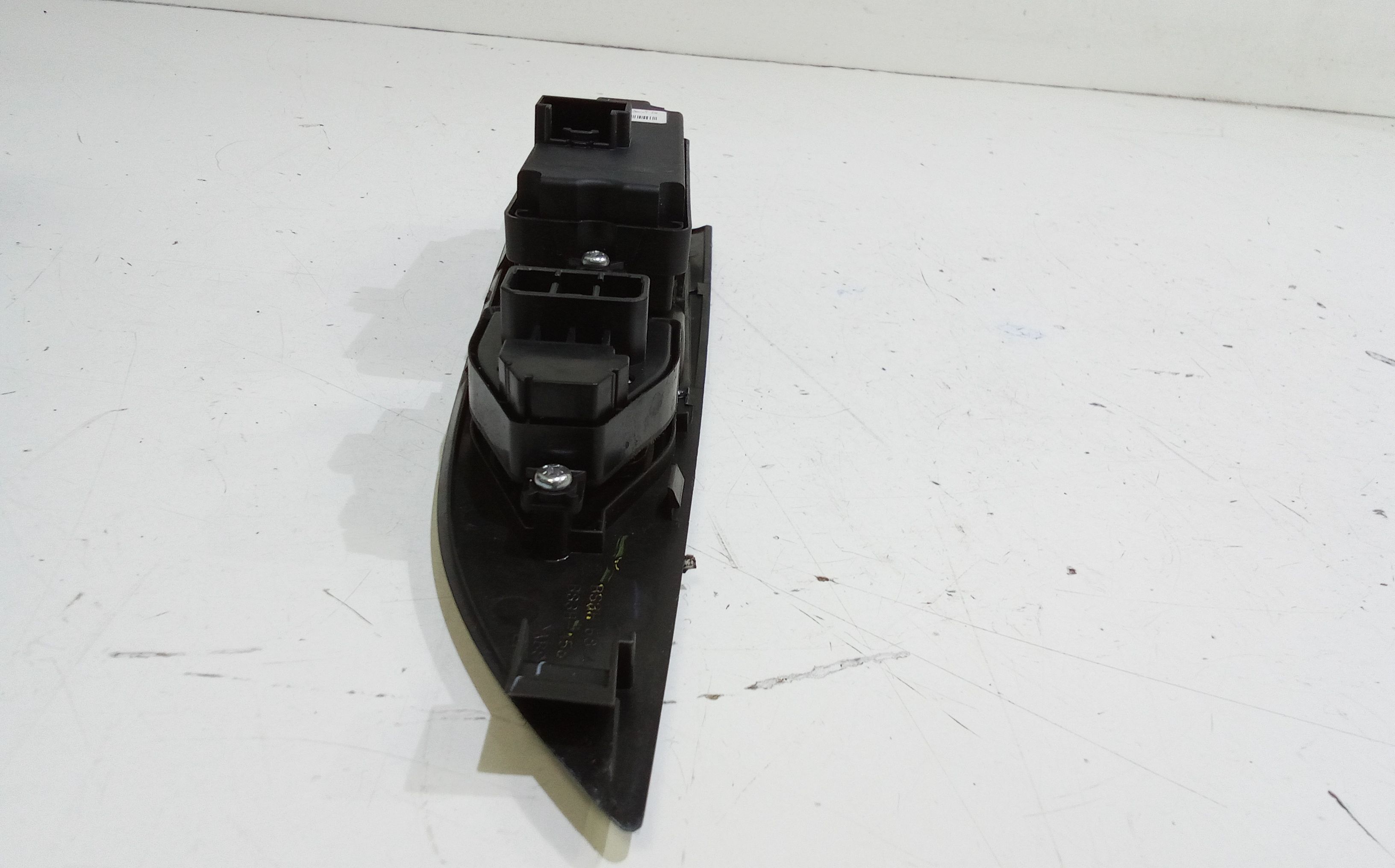 Pulsantiera anteriore sinistra Guida MAZDA 3 Berlina Serie (03>09)