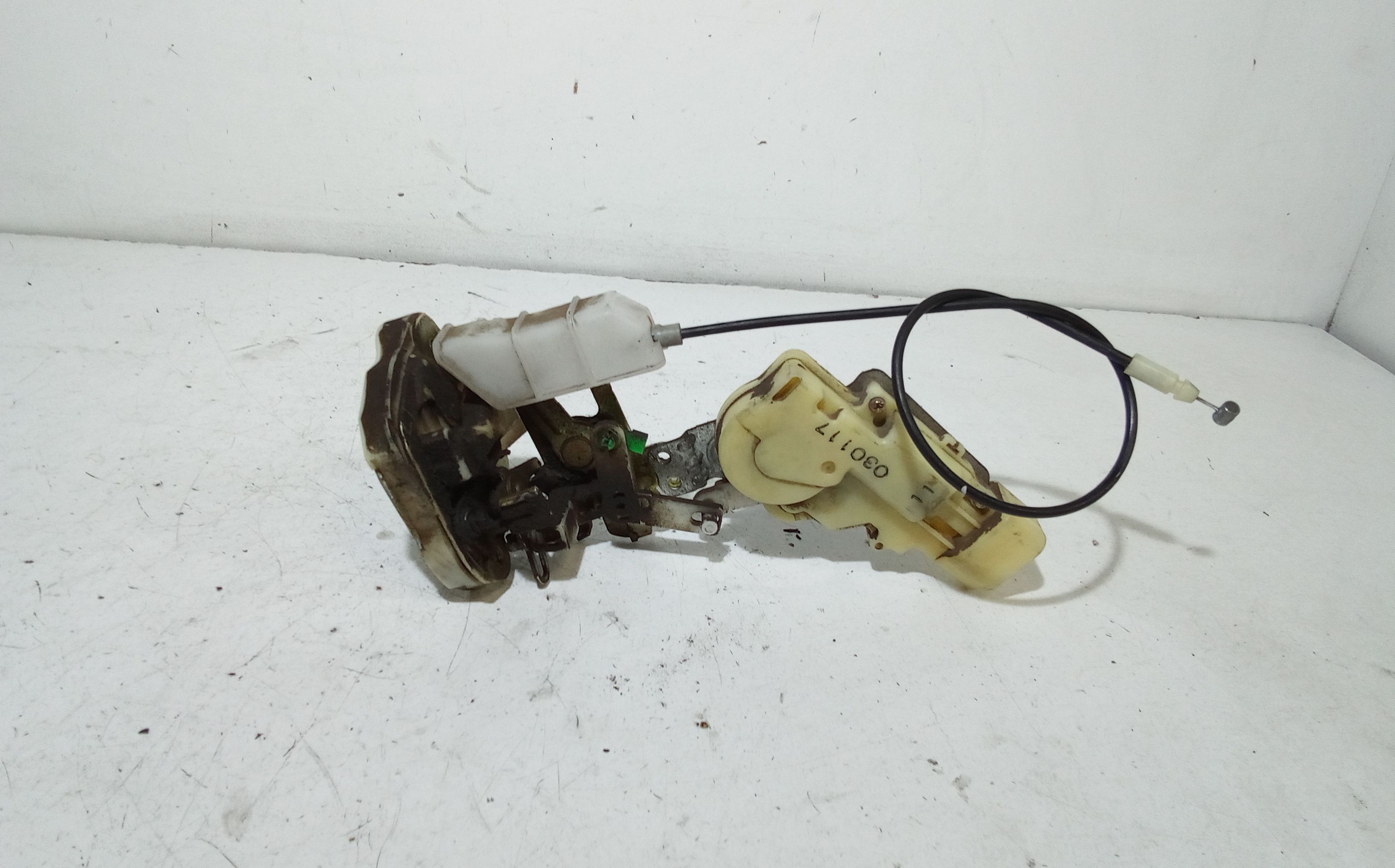 Serratura Posteriore destra TOYOTA Yaris Verso Serie (03>07)