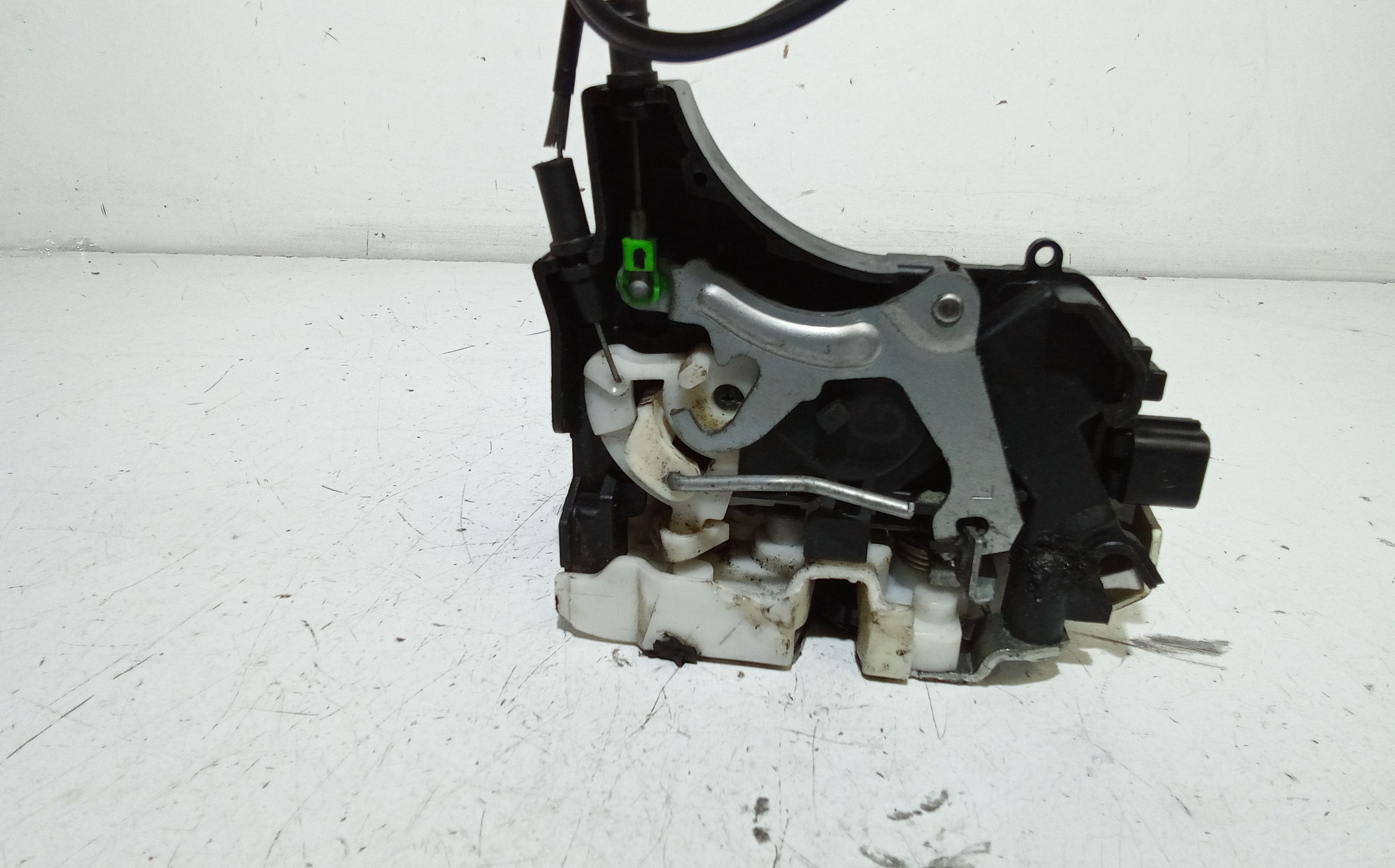 Serratura Anteriore Sinistra MITSUBISHI Outlander Serie (CW0) (09>12)