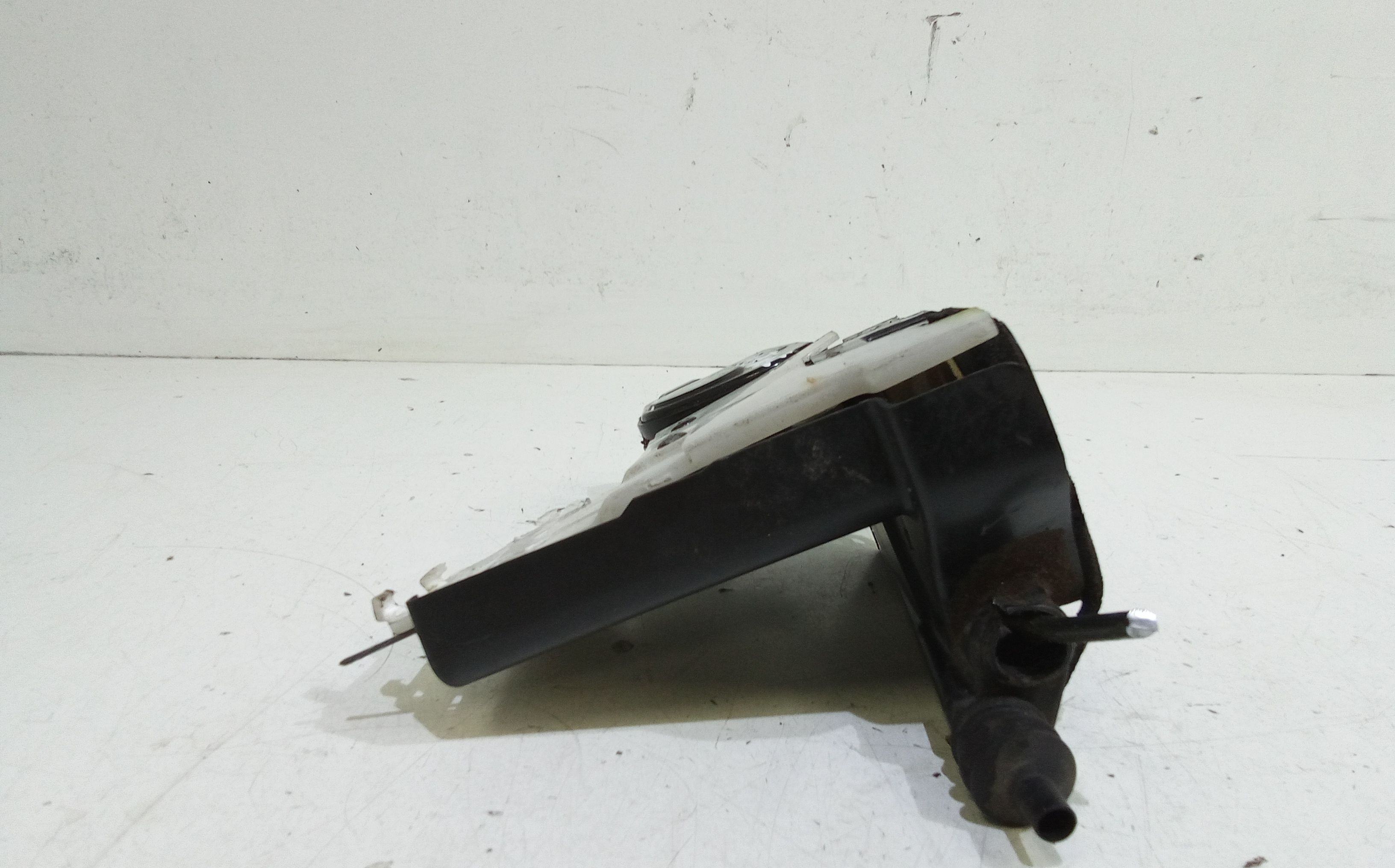 Serratura Anteriore Sinistra KIA Sportage Serie (04>10)