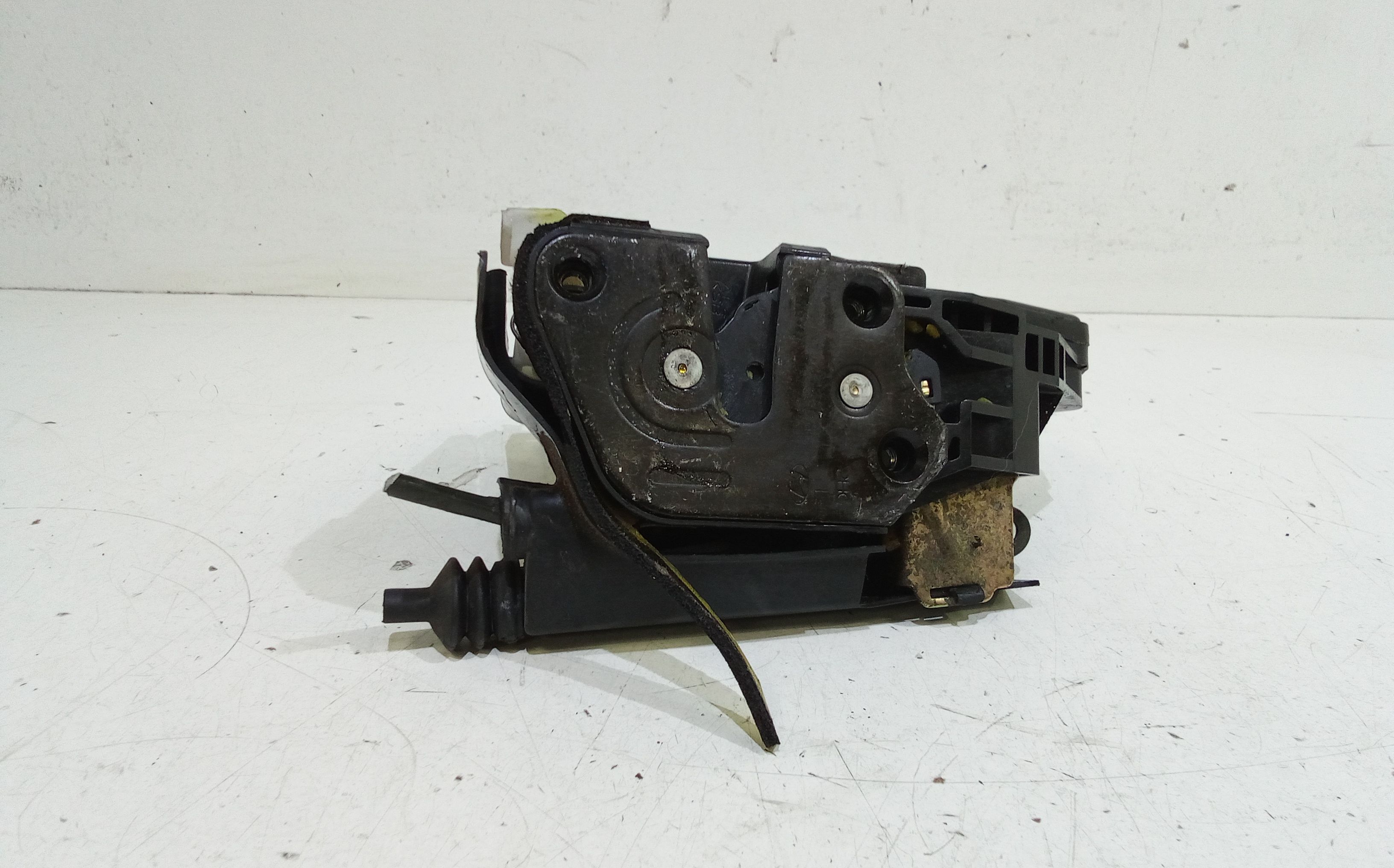 Serratura Anteriore Sinistra KIA Sportage Serie (04>10)