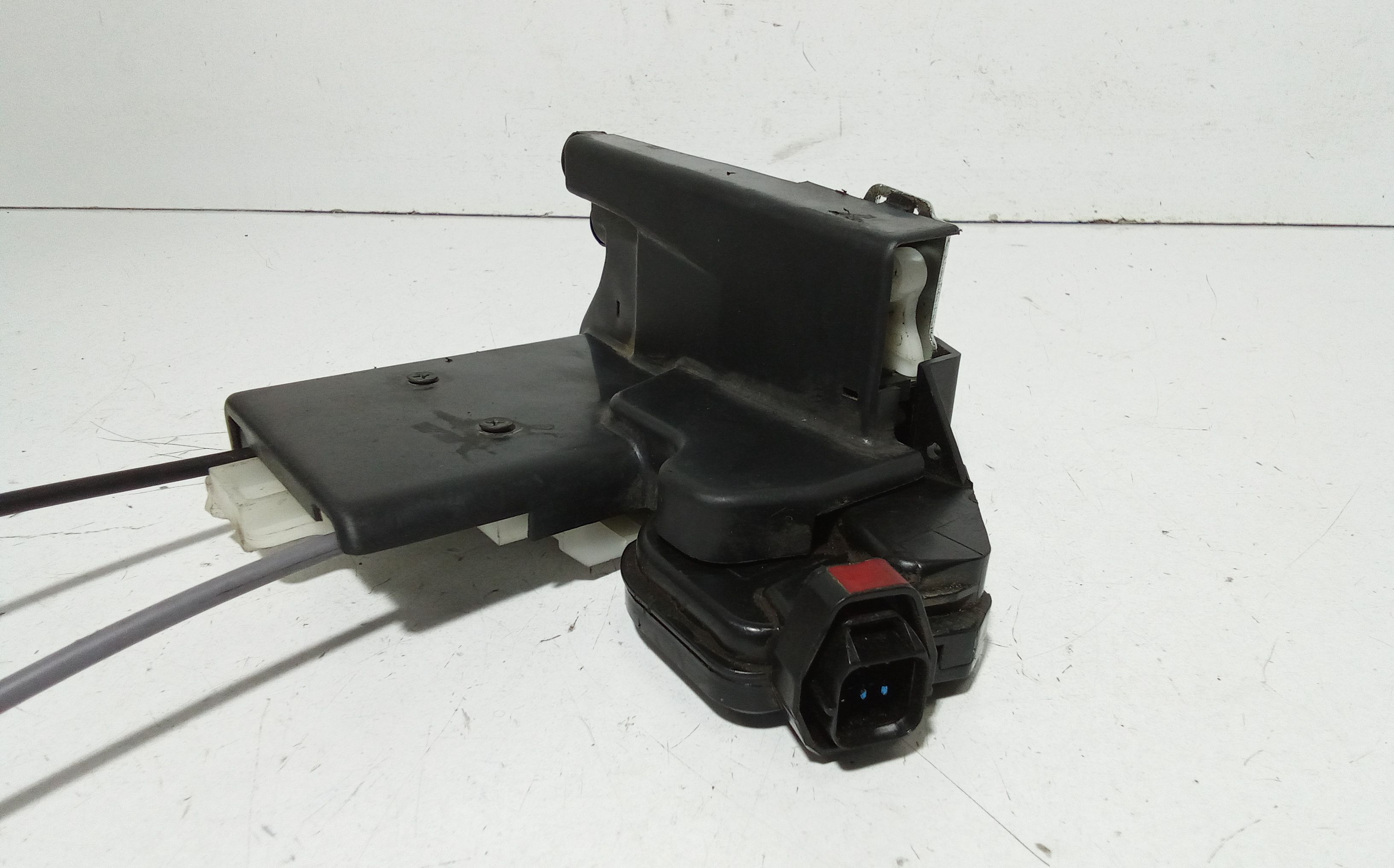 Serratura Anteriore Sinistra KIA Sportage Serie (04>10)