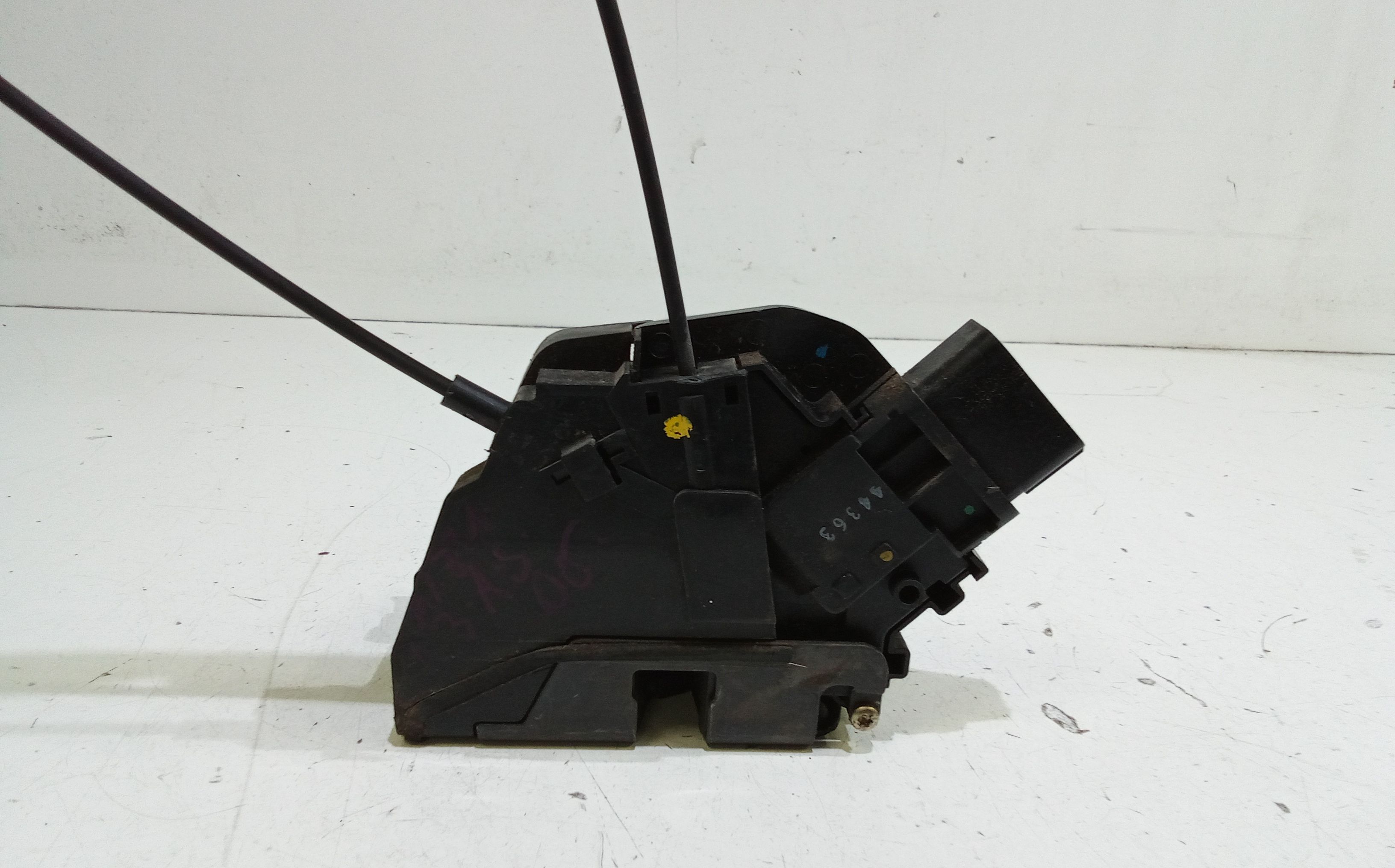 Serratura Anteriore Sinistra MAZDA 3 Berlina Serie (03>09)