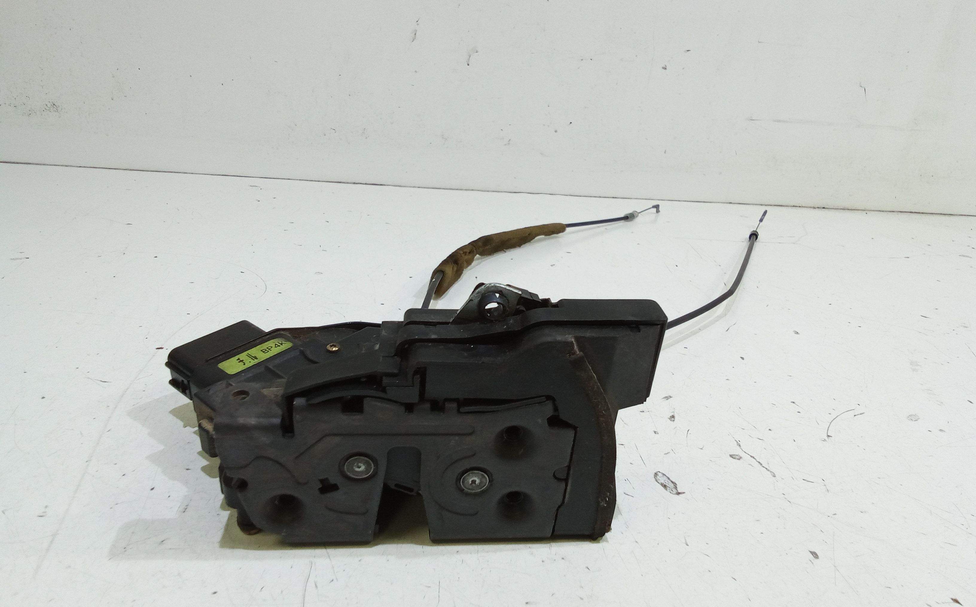 Serratura Anteriore Sinistra MAZDA 3 Berlina Serie (03>09)