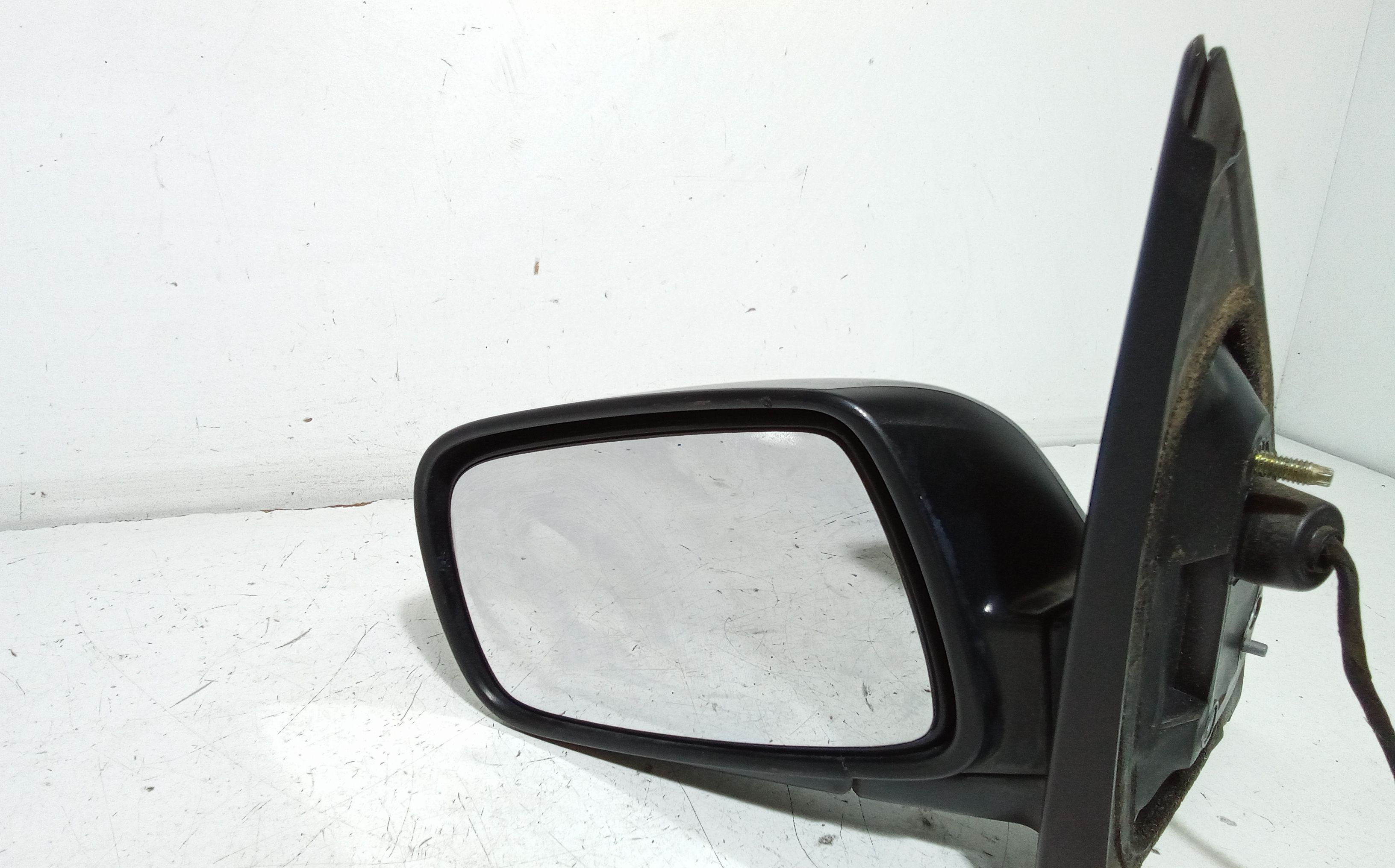 Specchietto Retrovisore Sinistro TOYOTA Yaris Serie (99>03)