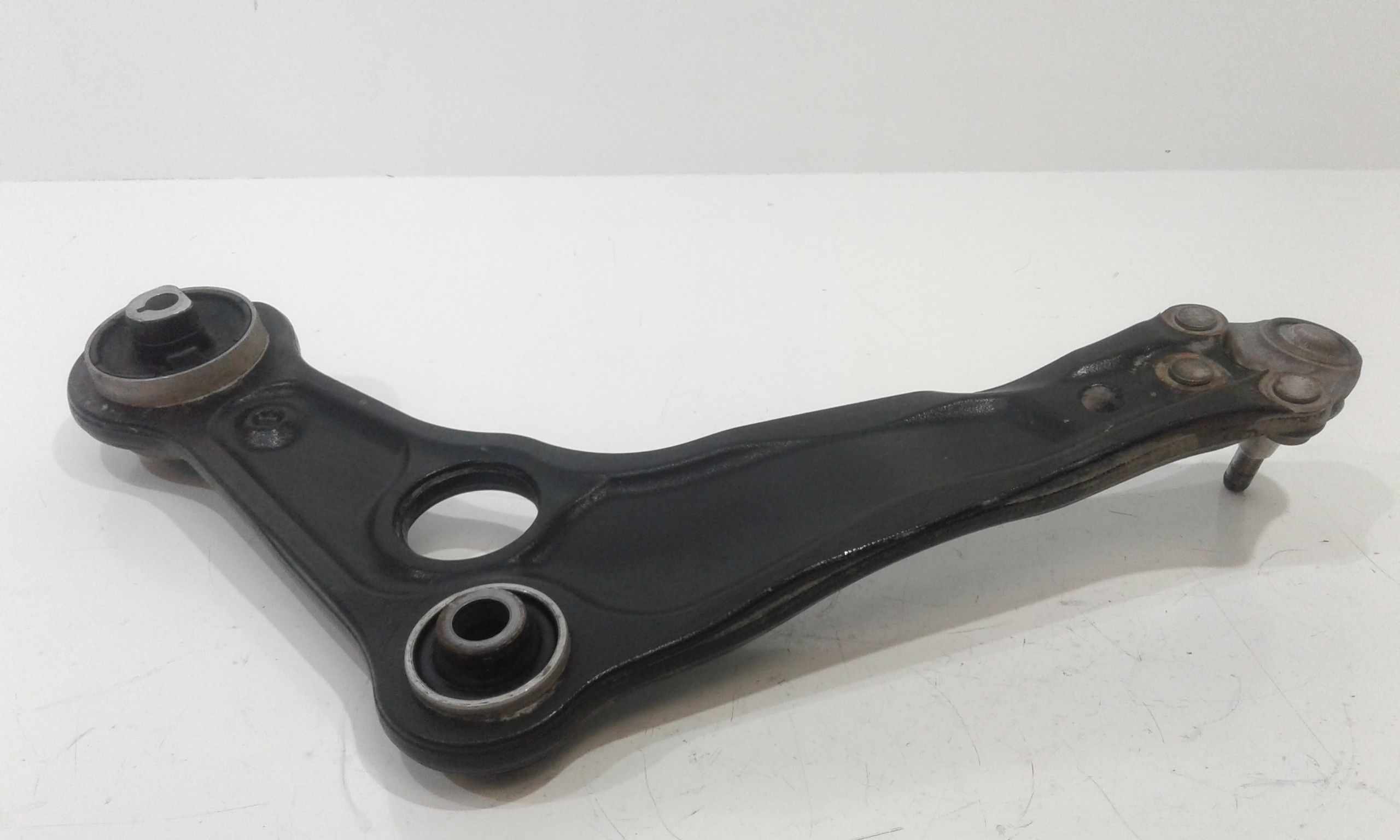 Braccio Oscillante anteriore Sinistro RENAULT Scenic Serie (16>)