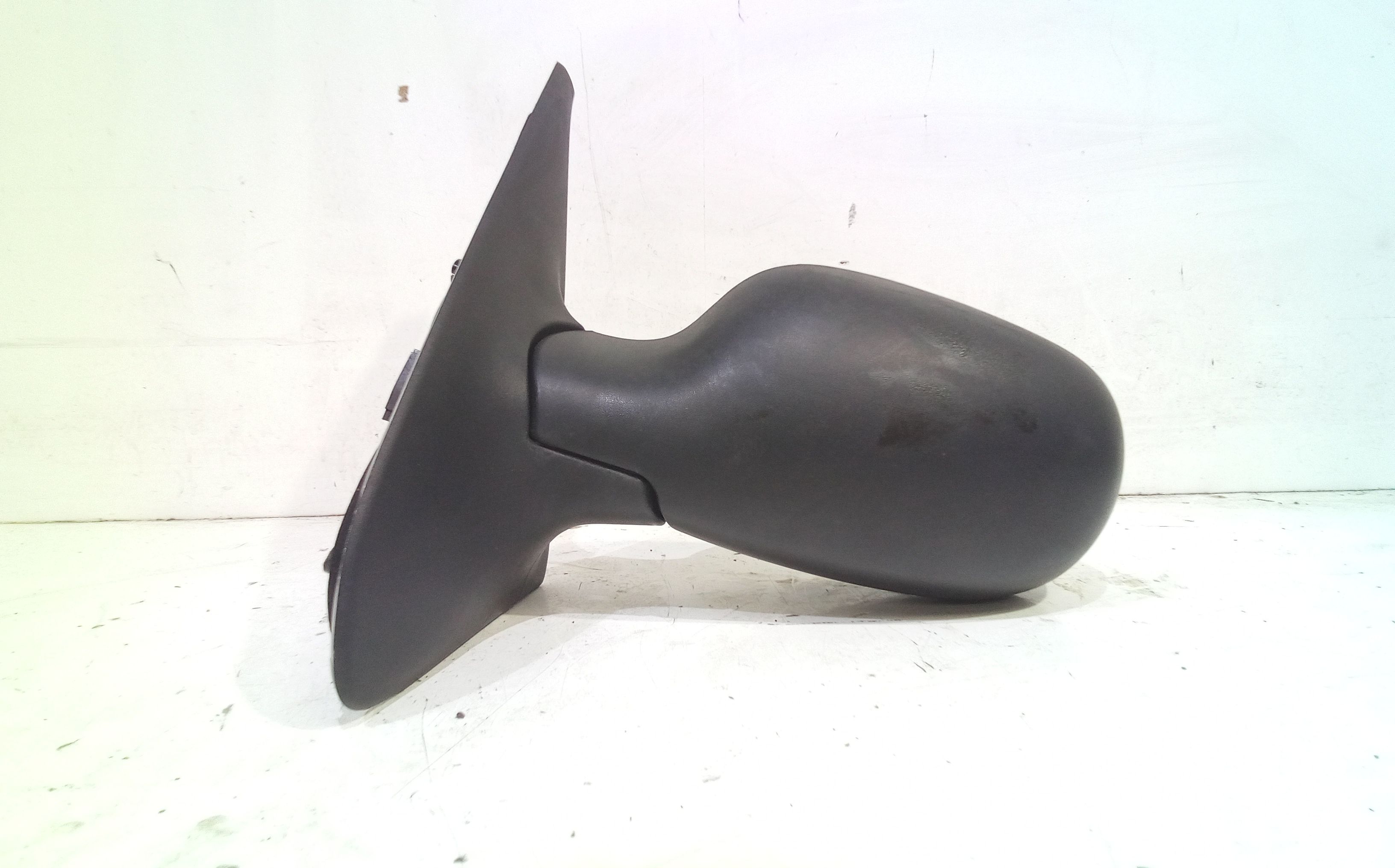 Specchietto Retrovisore Sinistro RENAULT Clio Serie (01>05)