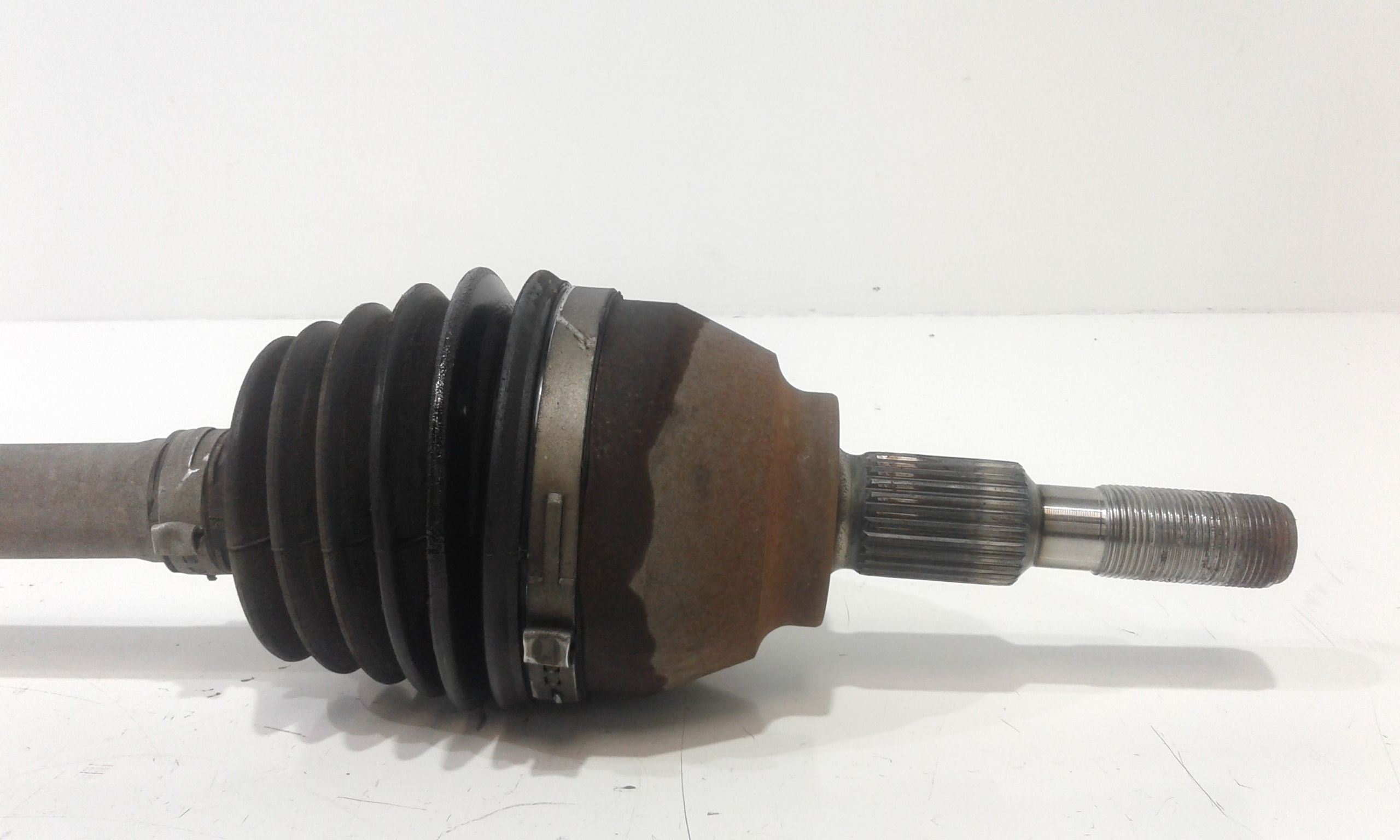 Semiasse anteriore Sinistro FORD Mondeo S. Wagon 7 Serie