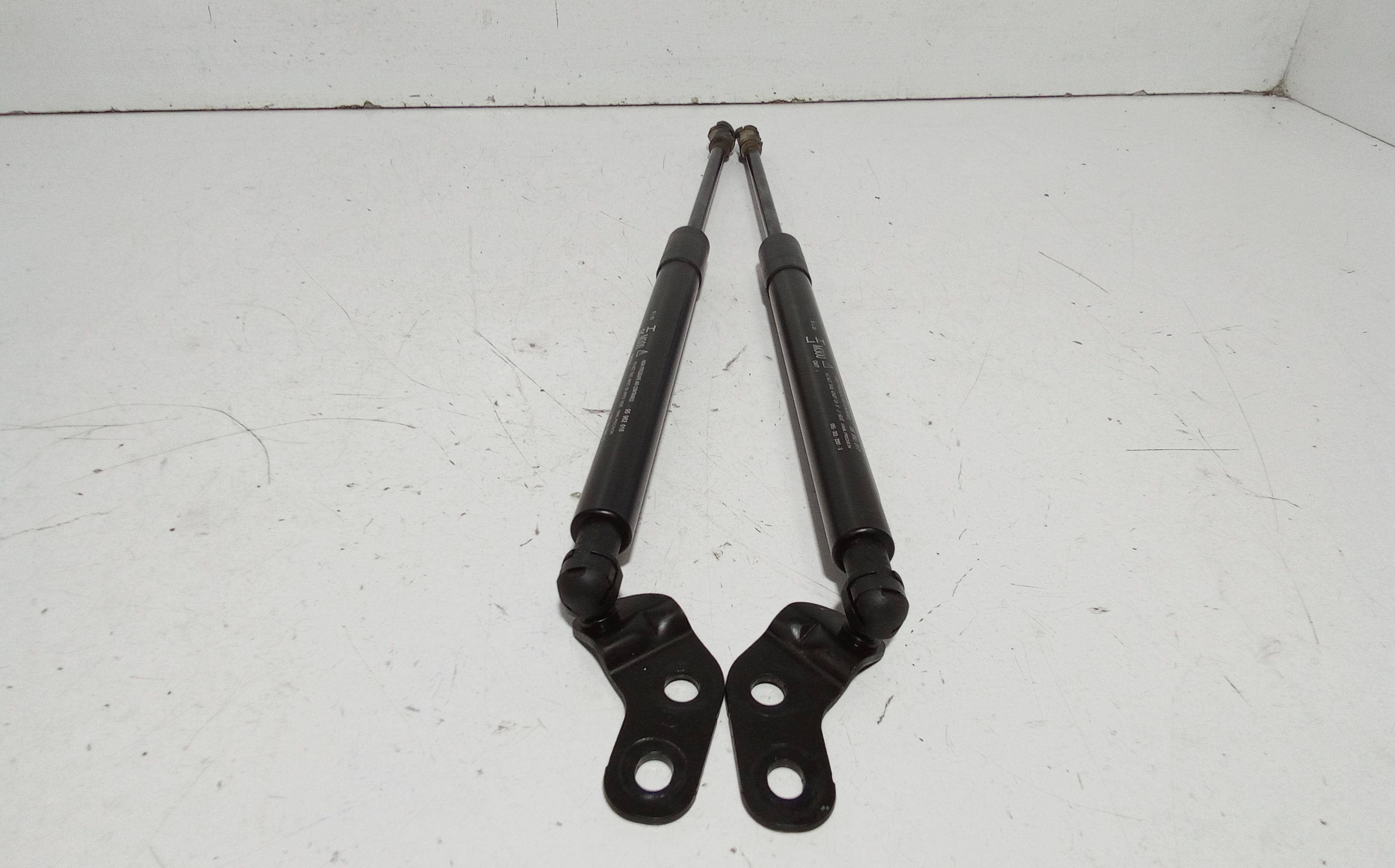 Pistoncini cofano Post. CHEVROLET Spark 1 Serie