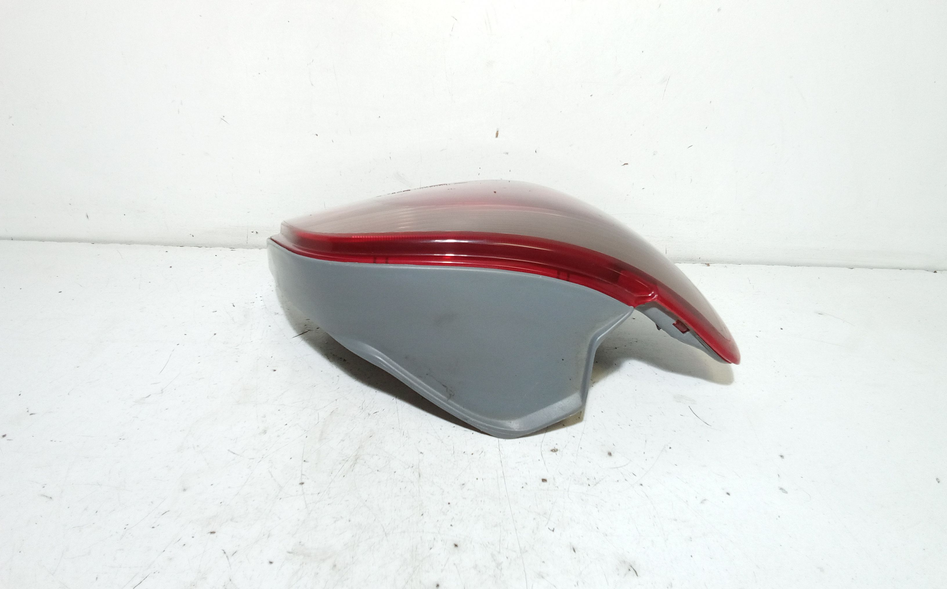 Stop fanale Posteriore sinistro lato Guida TOYOTA Yaris Serie (99>03)