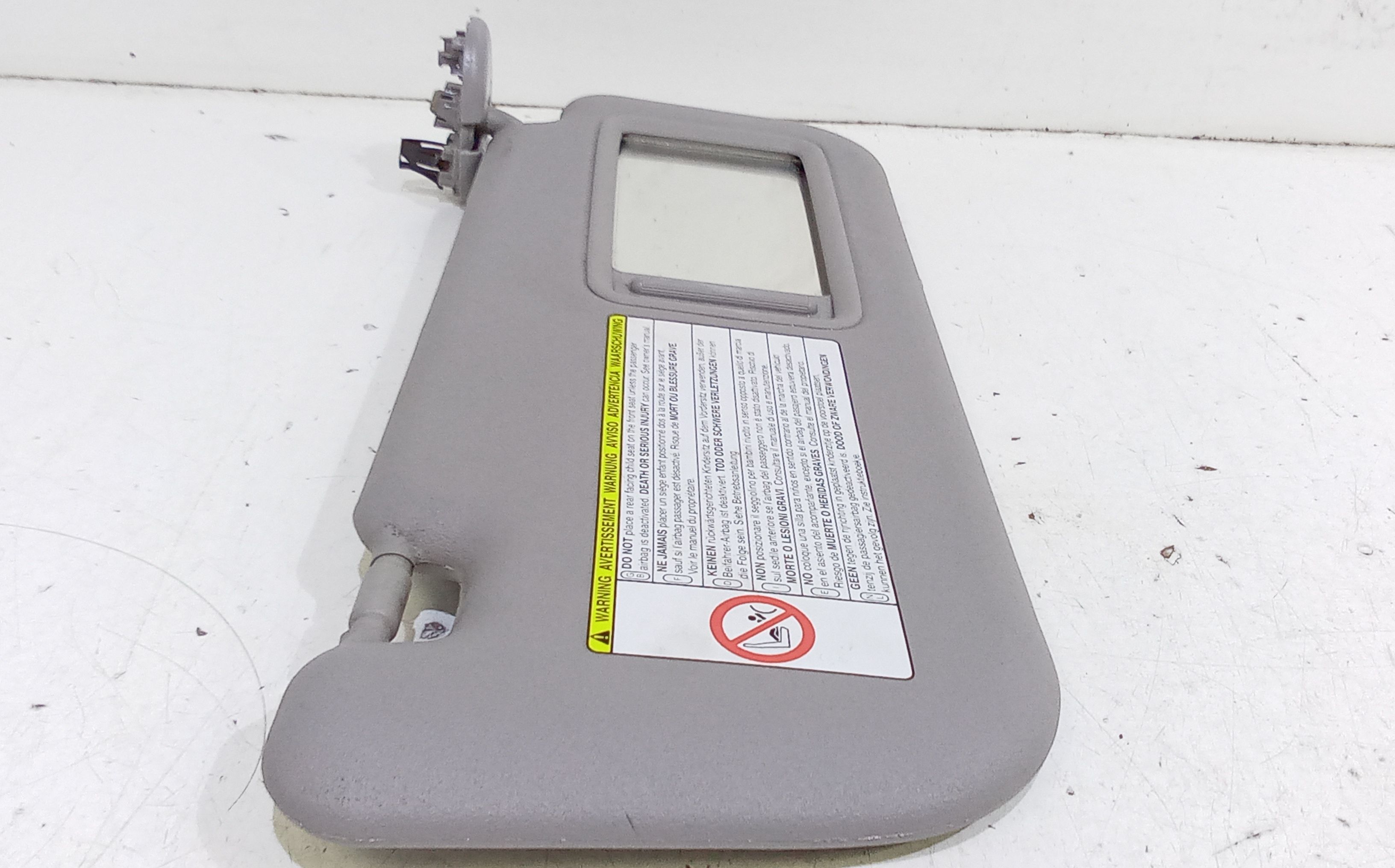 Parasole aletta Lato Passeggero TOYOTA Yaris Serie (05>08)