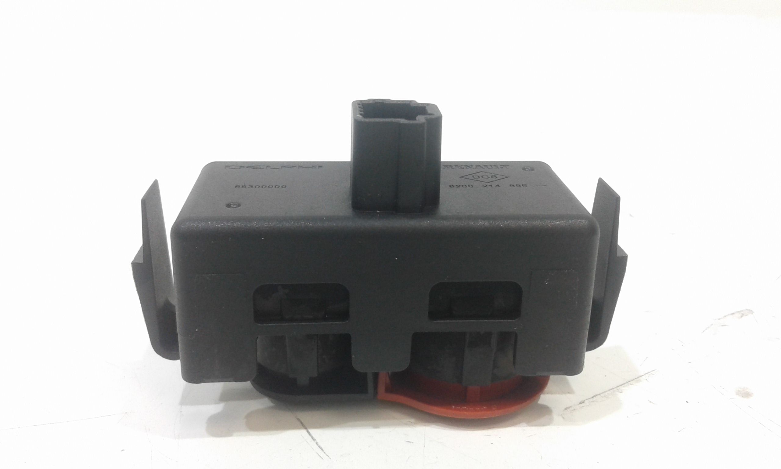 Pulsante luci di emergenza RENAULT Modus 1 Serie