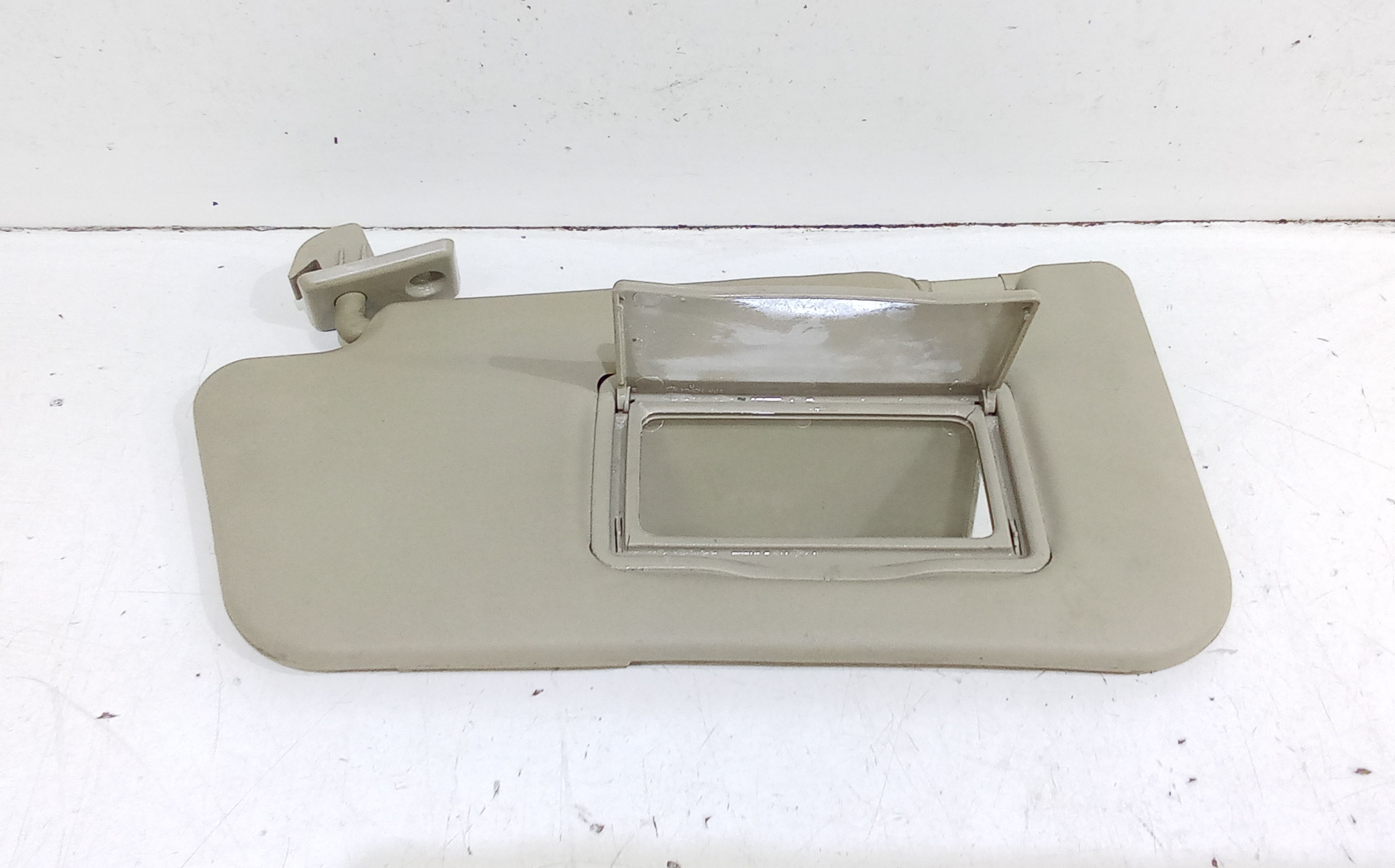 Parasole aletta anteriore Lato Guida NISSAN Micra 3 Serie