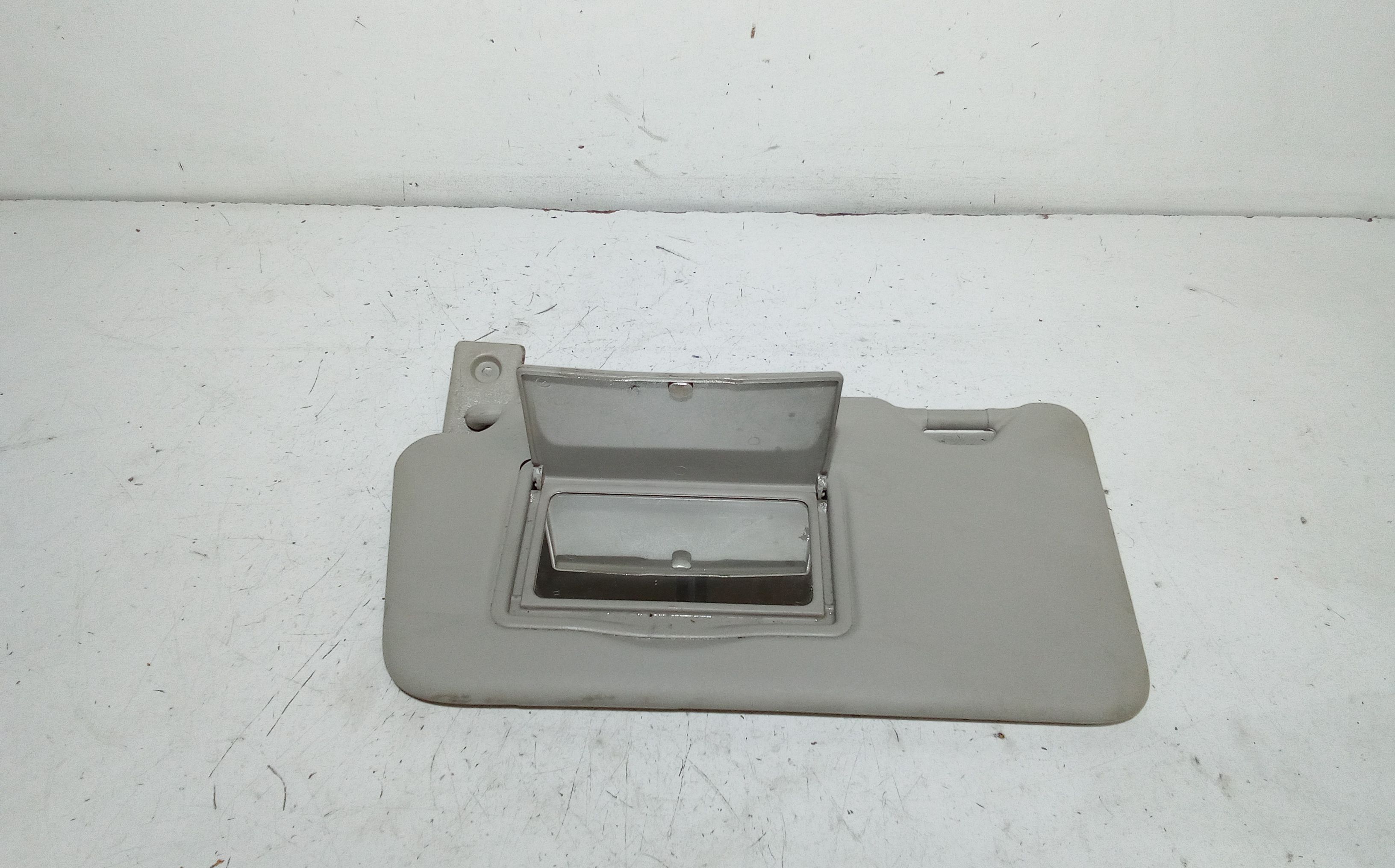 Parasole aletta anteriore Lato Guida NISSAN Micra 7 Serie