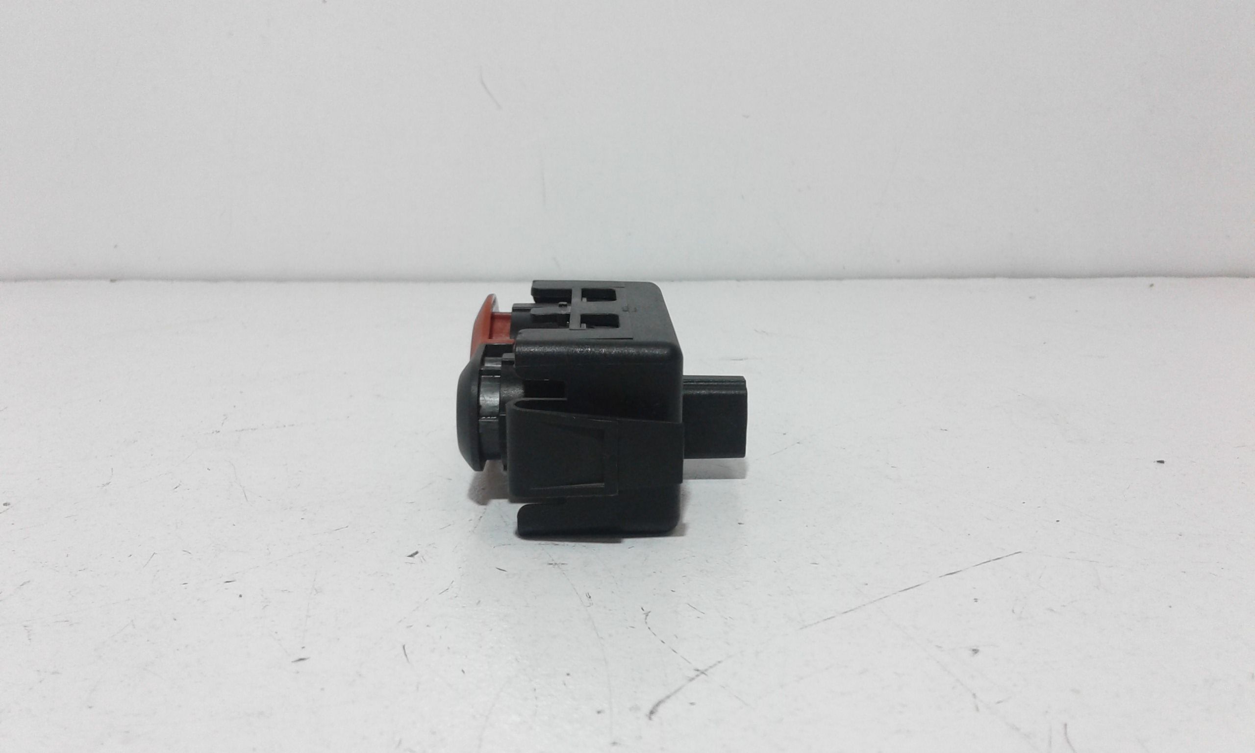 Pulsante luci di emergenza RENAULT Modus 1 Serie