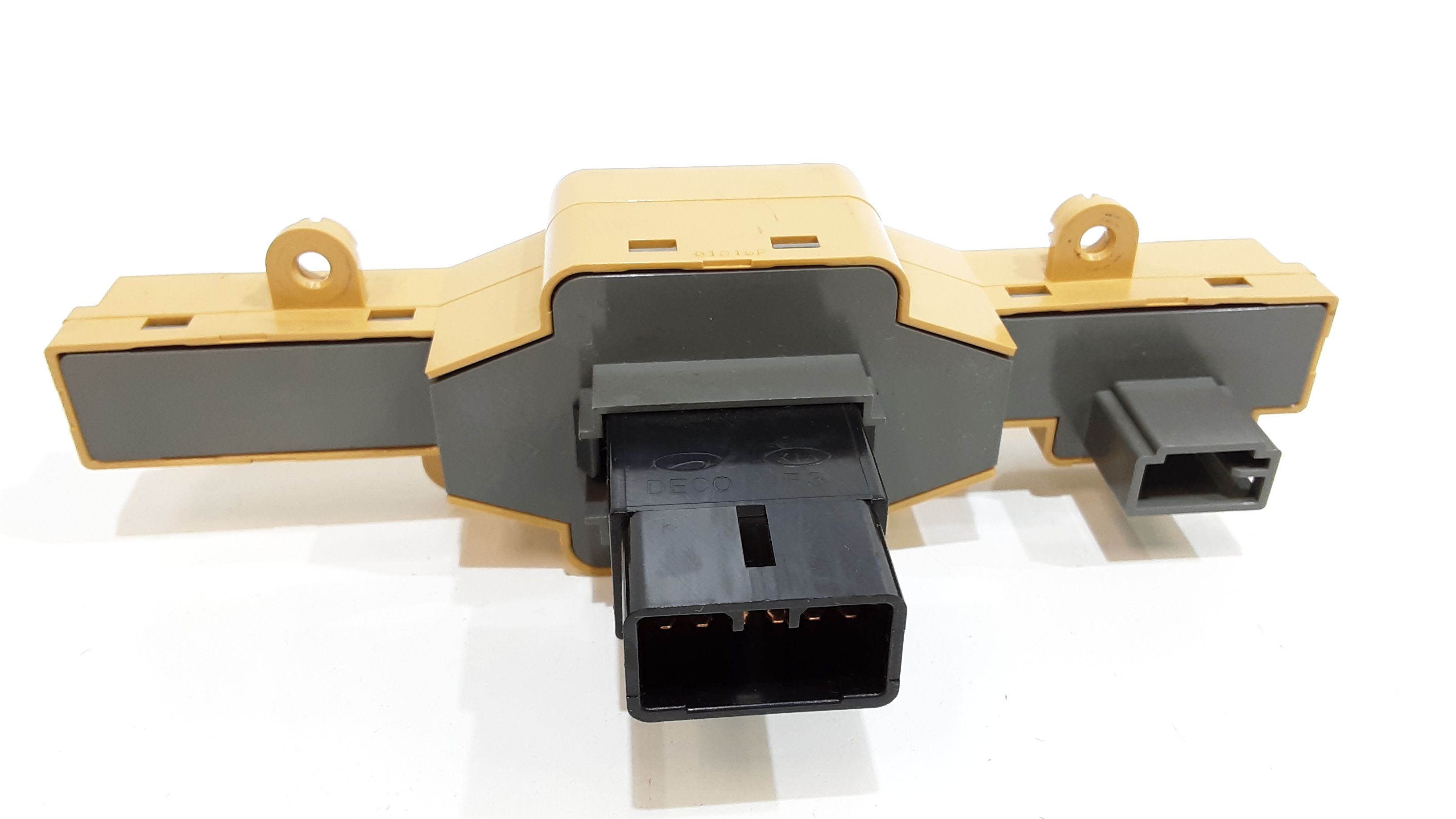 Pulsante luci di emergenza KIA Carens 2 Serie