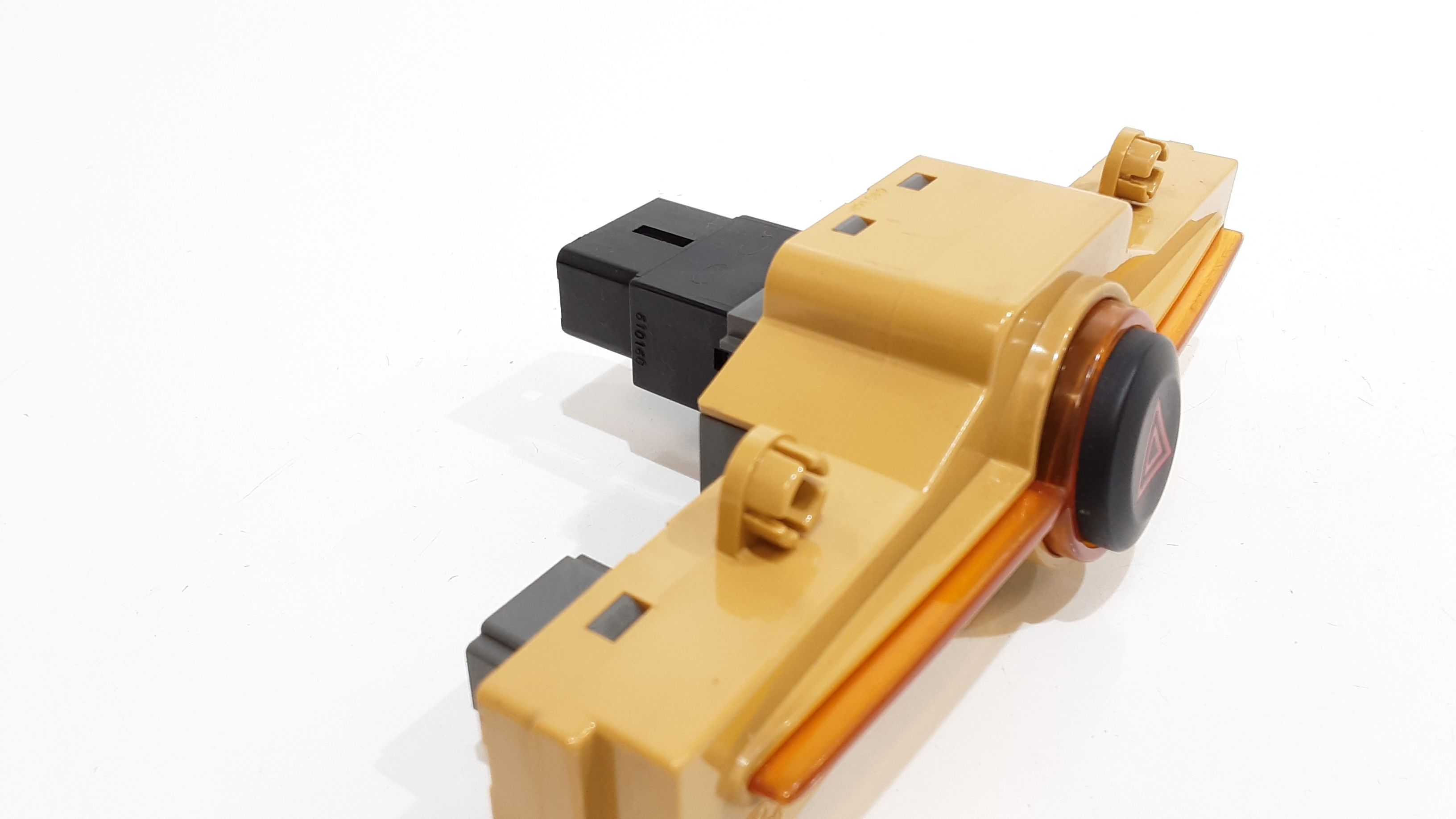 Pulsante luci di emergenza KIA Carens 2 Serie