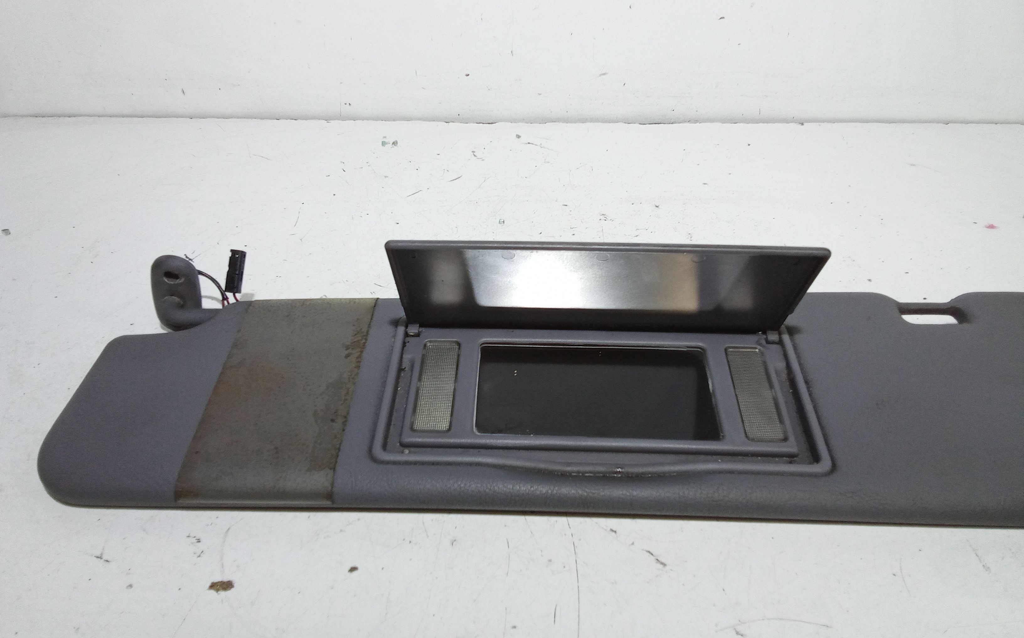 Parasole aletta anteriore Lato Guida MERCEDES Vito W638